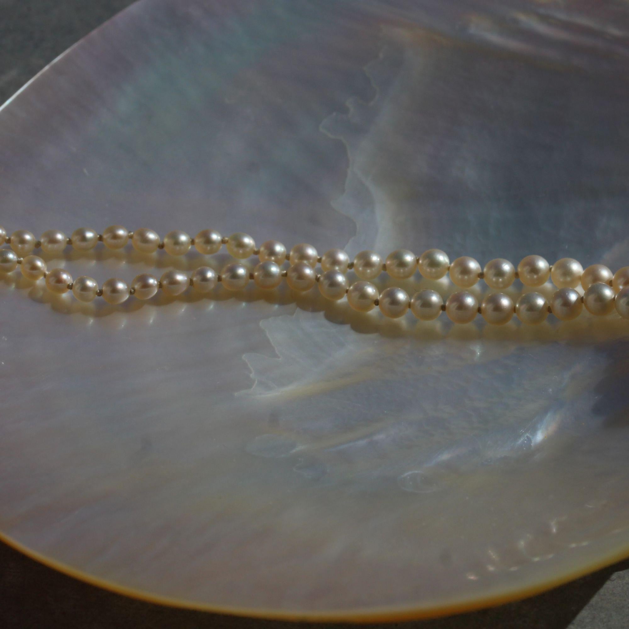 Boucheron Natural Pearl Certified Diamonds 18 Karat White Gold Clasp Necklace 7