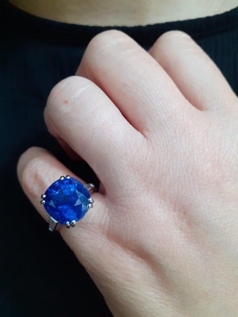 Boucheron sapphire ring deals
