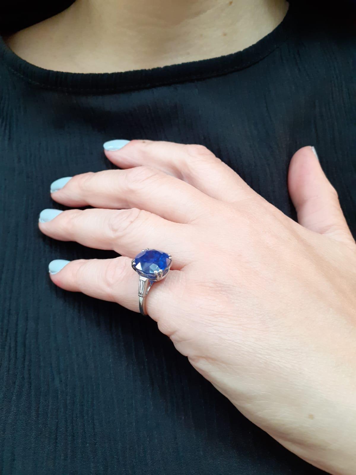 Cushion Cut Boucheron Natural Untreated 12.80 Carat Sapphire Diamond Ring Set in Platinum