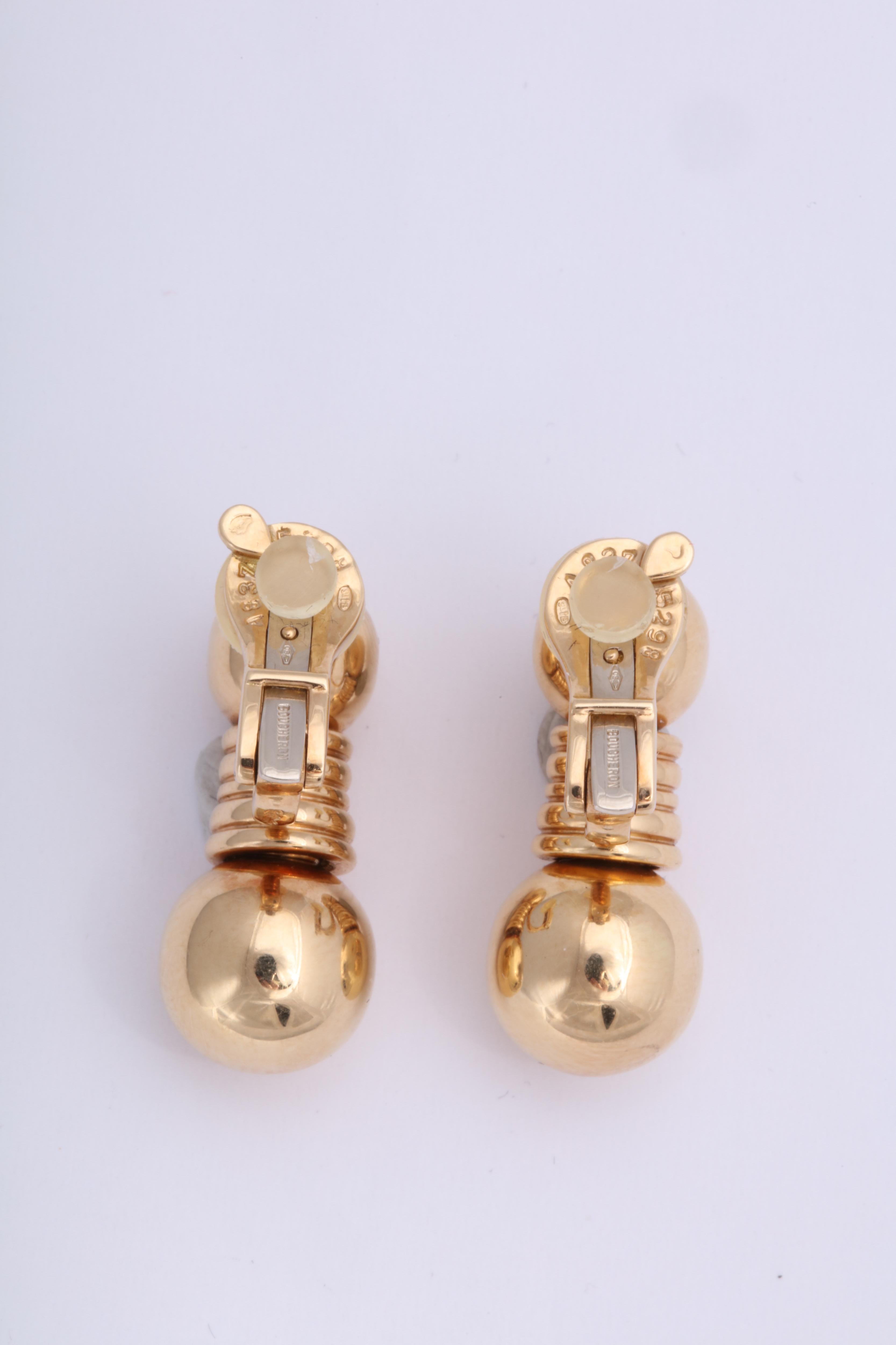 Boucheron Omega Back Clip-On Rose Gold Earrings In Excellent Condition In New York, NY