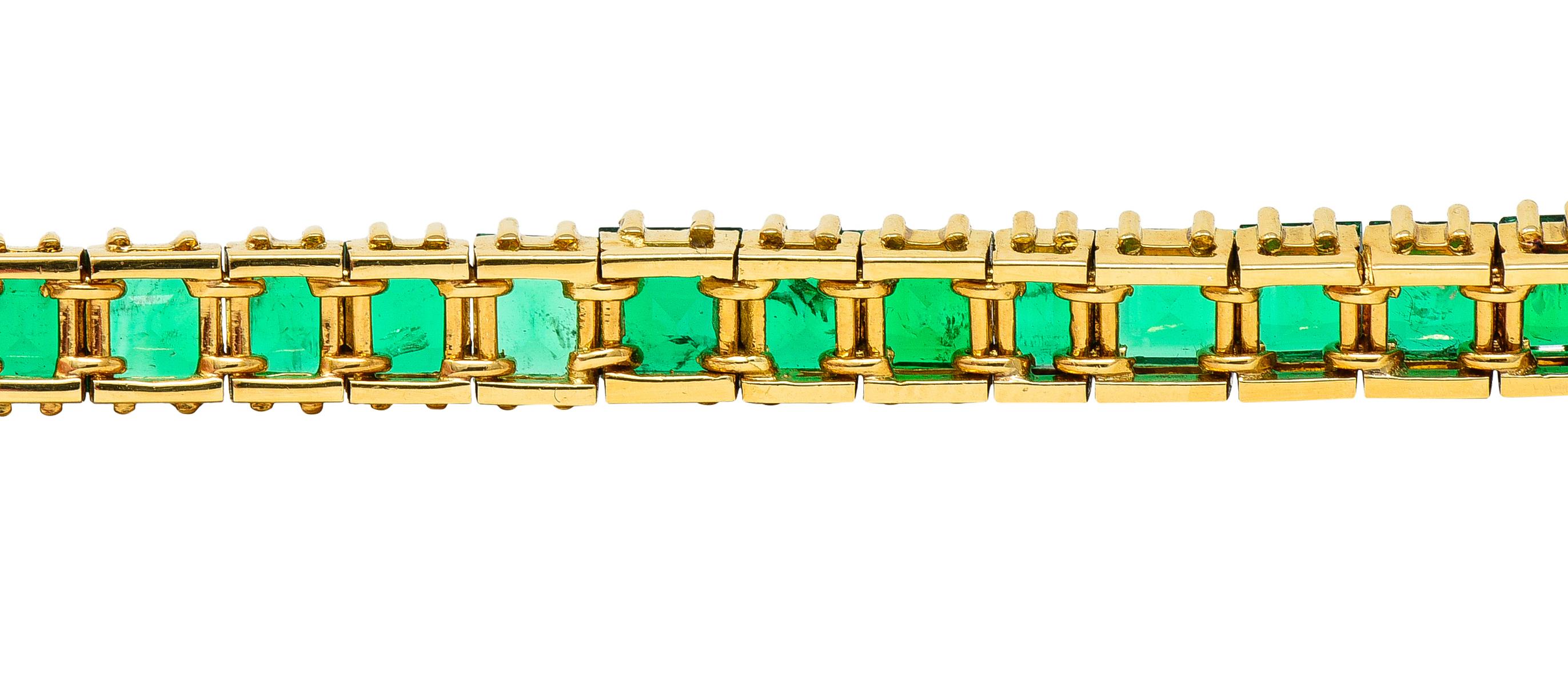 Boucheron Paris 12.50 Carats Emerald 18 Karat Yellow Gold Gemstone Line Bracelet 4