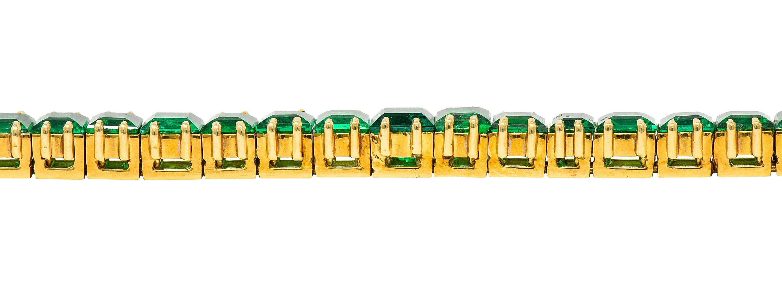 Boucheron Paris 12.50 Carats Emerald 18 Karat Yellow Gold Gemstone Line Bracelet 5