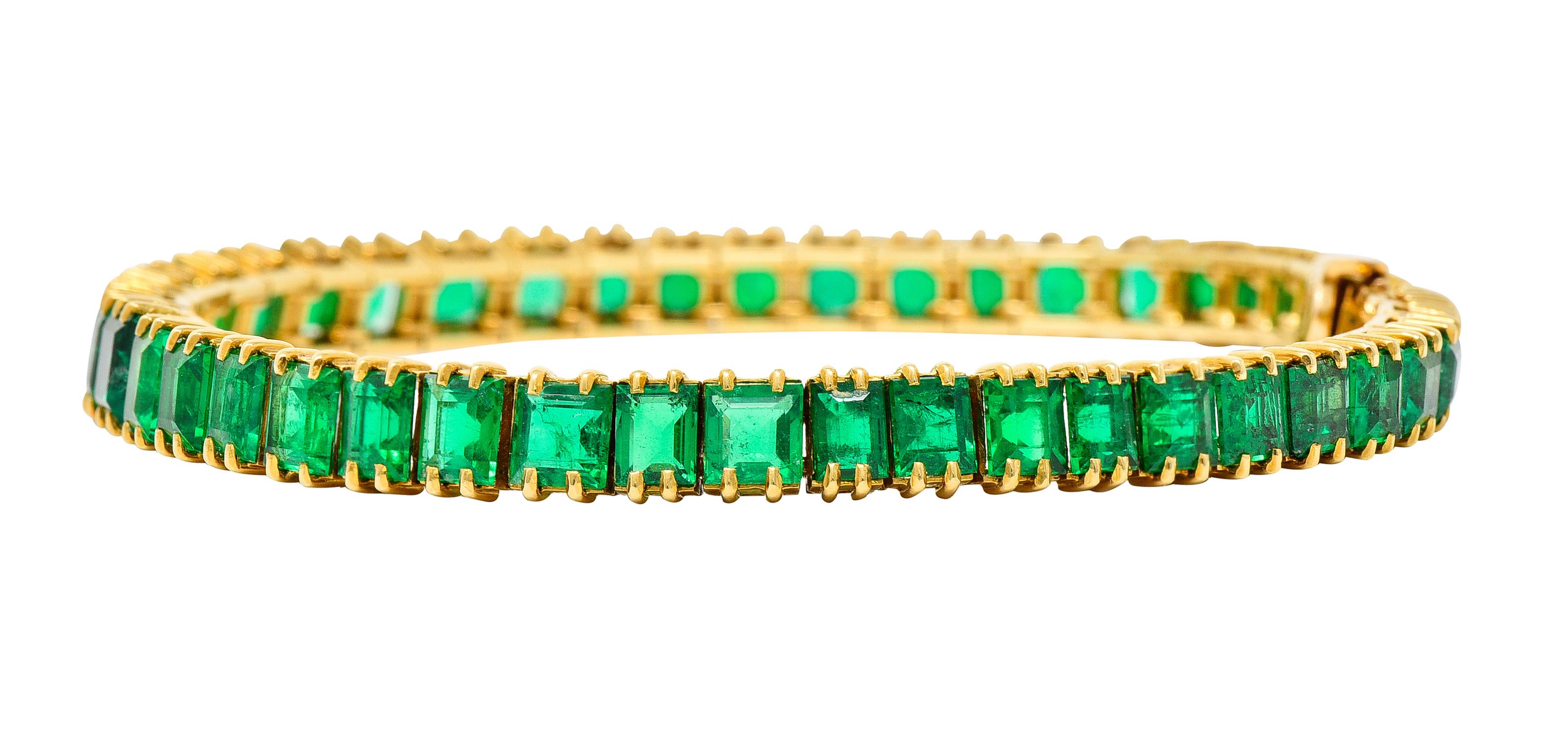 Boucheron Paris 12.50 Carats Emerald 18 Karat Yellow Gold Gemstone Line Bracelet 6