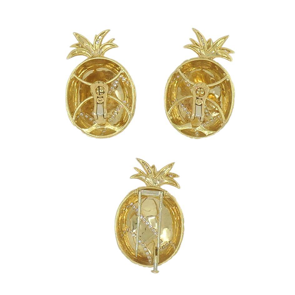Brilliant Cut Boucheron Paris 18k Gold Diamond Pineapple Earring Pin Set