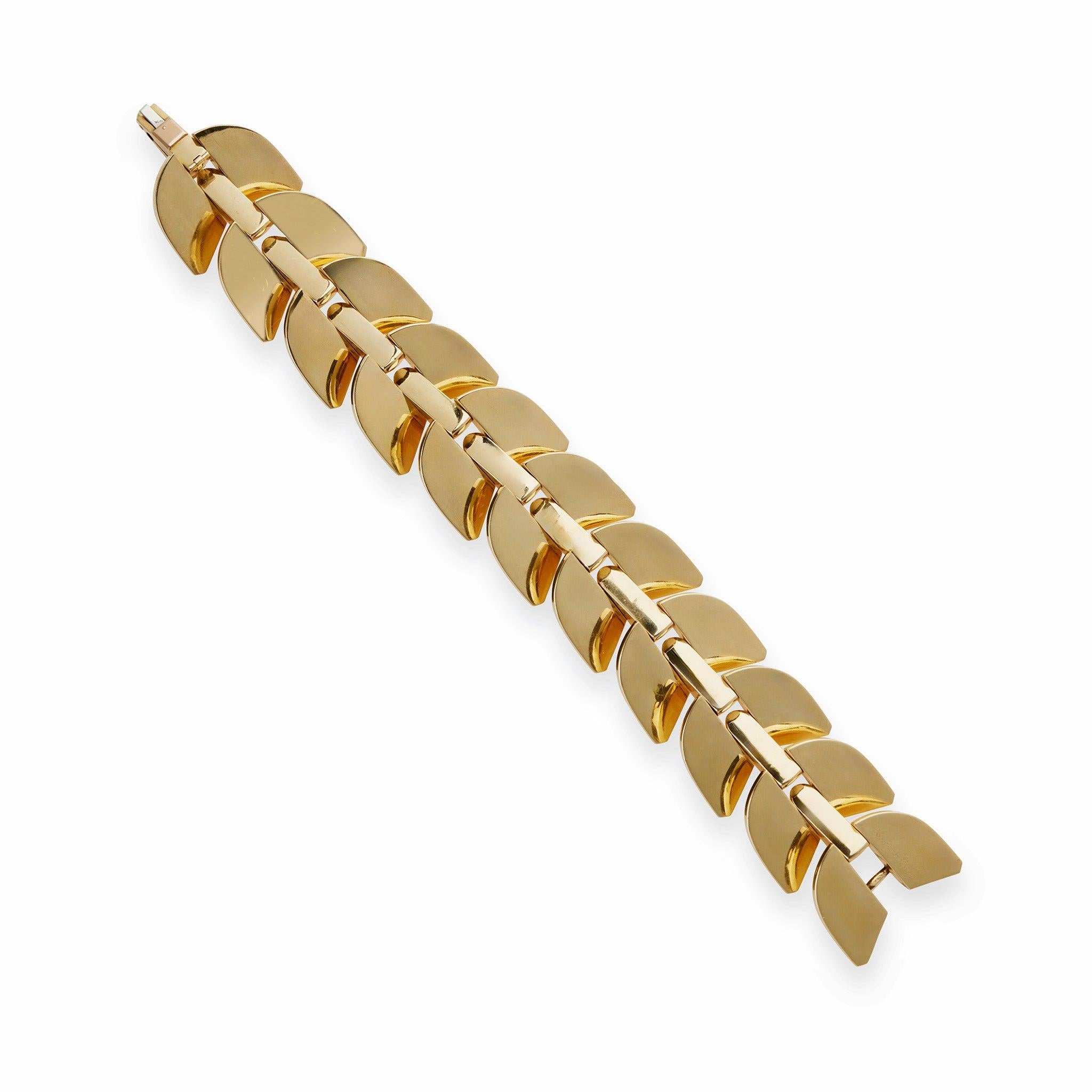 Boucheron Paris 18K Gold 