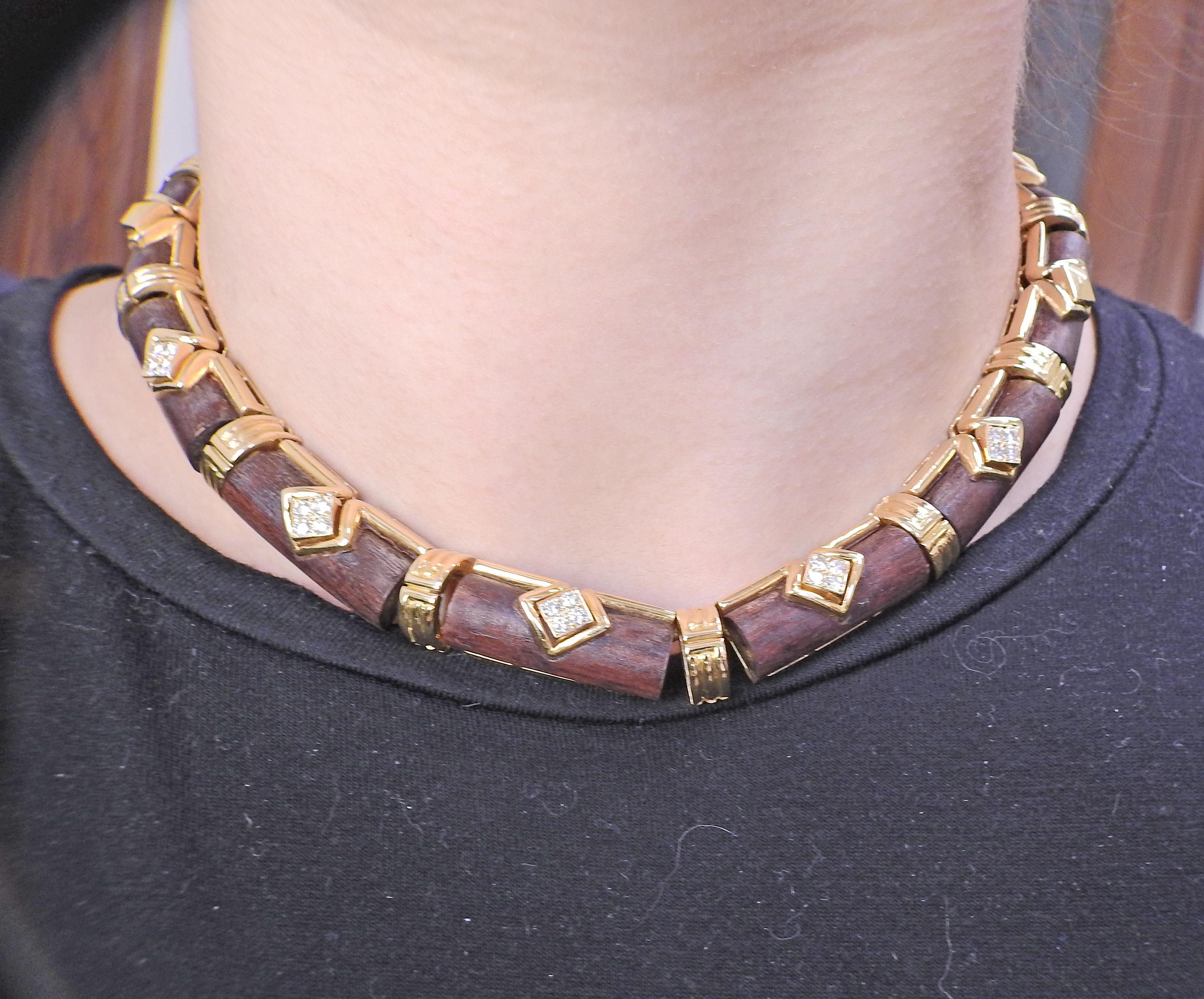 Boucheron Paris 18k Gold Wood Diamond Necklace For Sale 1