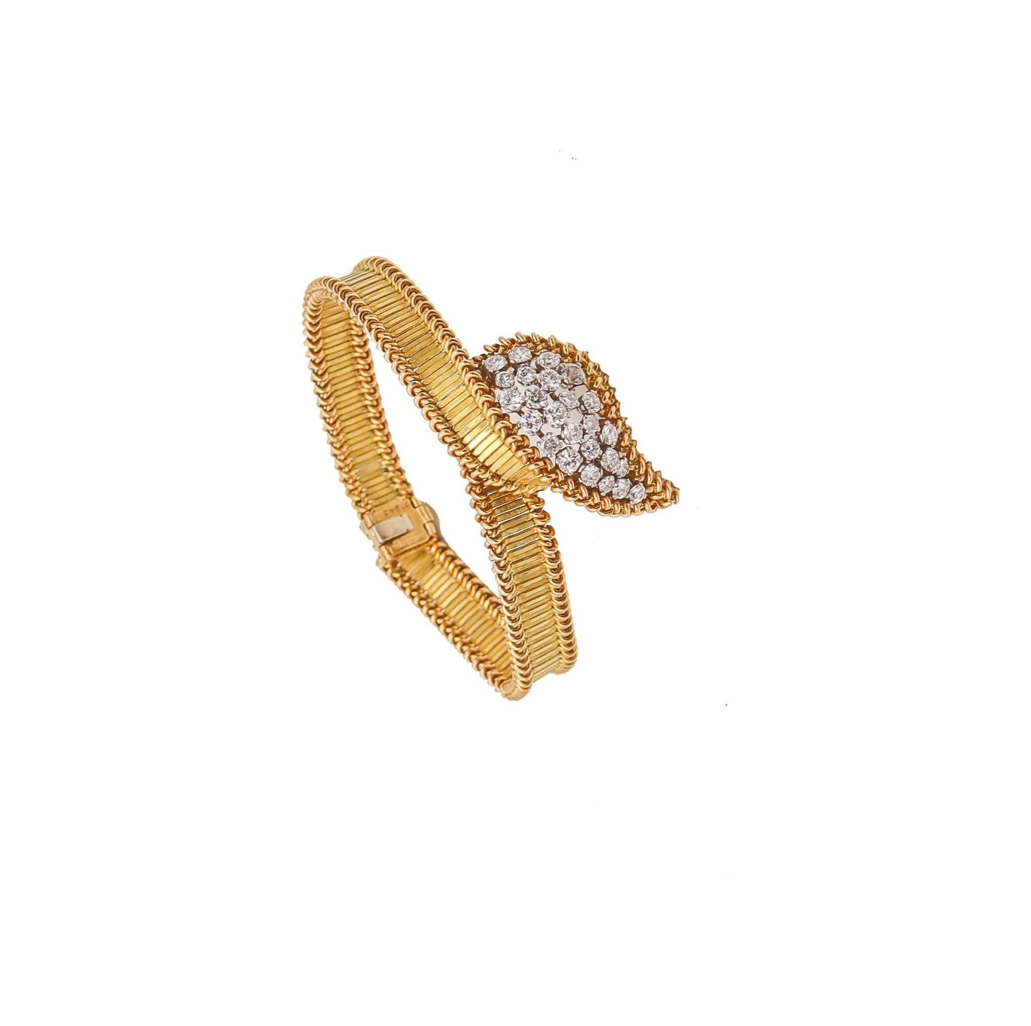 BOUCHERON Paris 1950 Modernistisches Armband aus 18 Karat Gold, Platin und 2,60 Karat Diamanten Damen im Angebot