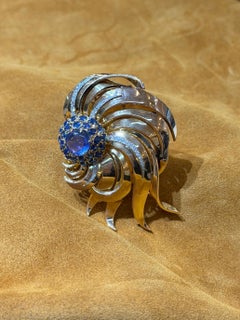 Boucheron Paris 1960s–1970s Sapphire, Diamond and Yellow Gold Sculptural Brooch