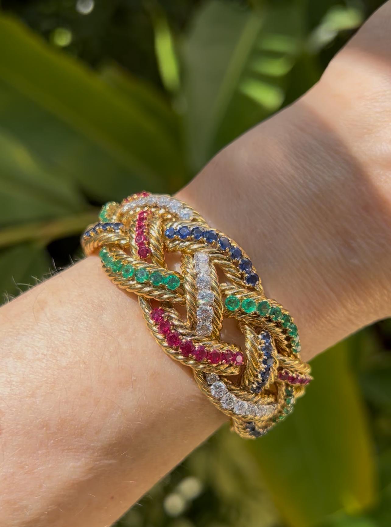Boucheron Paris 1960s Rubis Saphir Emeraude Diamant Bracelet en vente 4