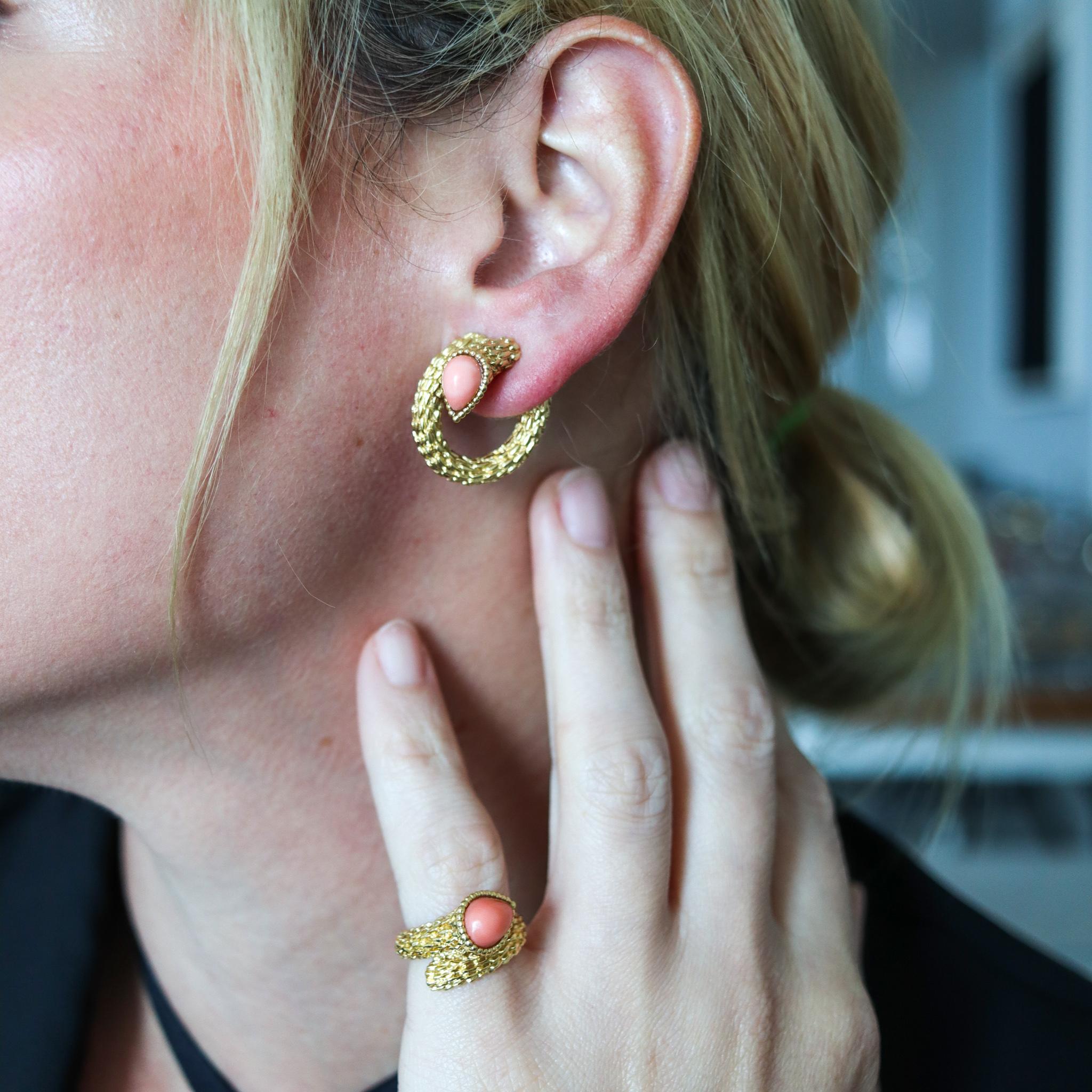 Serpent Boheme earrings designed by Boucheron.

This is one of the most iconic piece from the French jewelry house of Boucheron. This classic Serpent Boheme pair of earrings was carefully crafted at the atelier of Andre Vassort back in the 1970 in