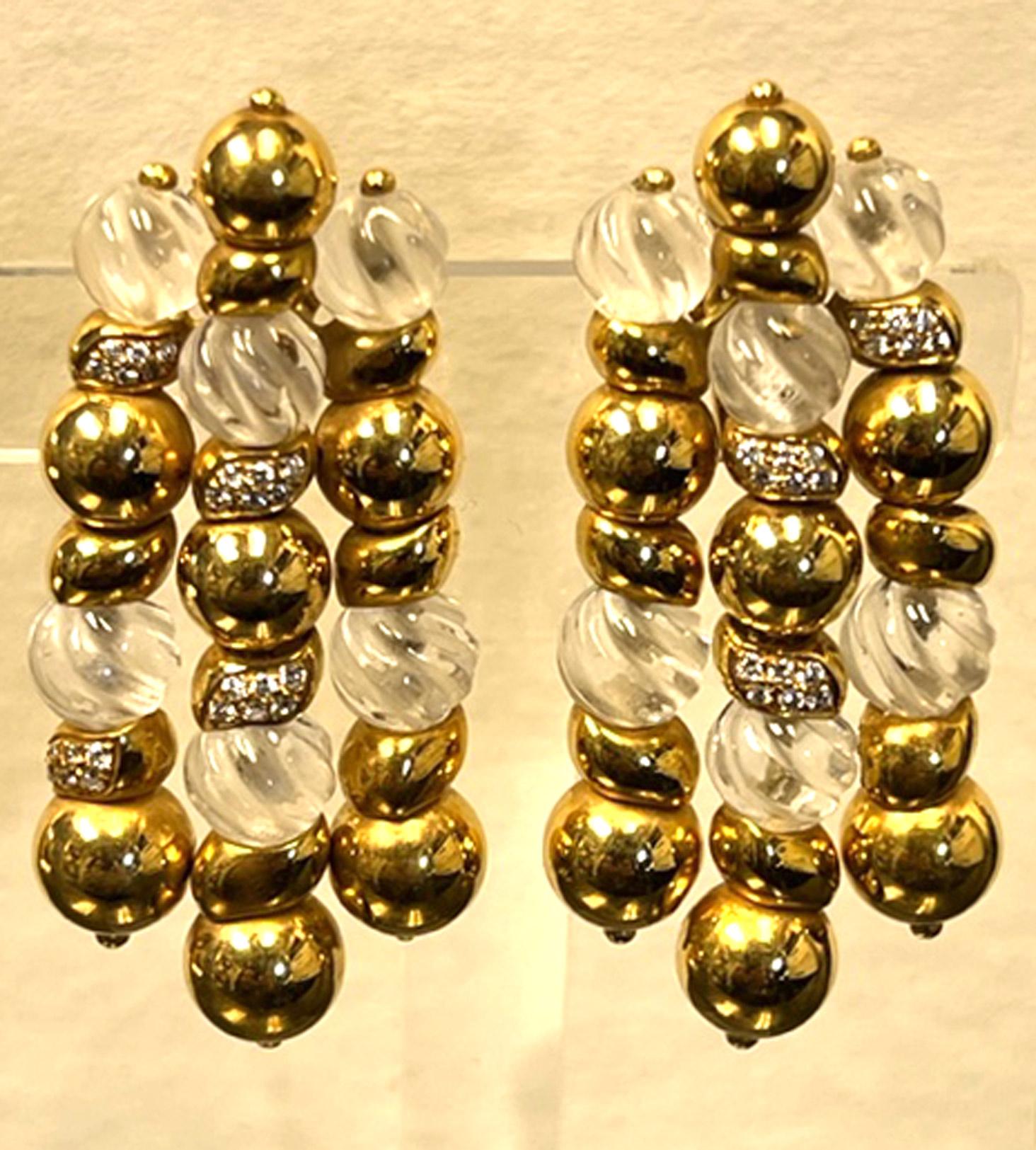 Boucheron Paris 1980s Diamond Crystal 18 Karat Gold Earrings For Sale 1