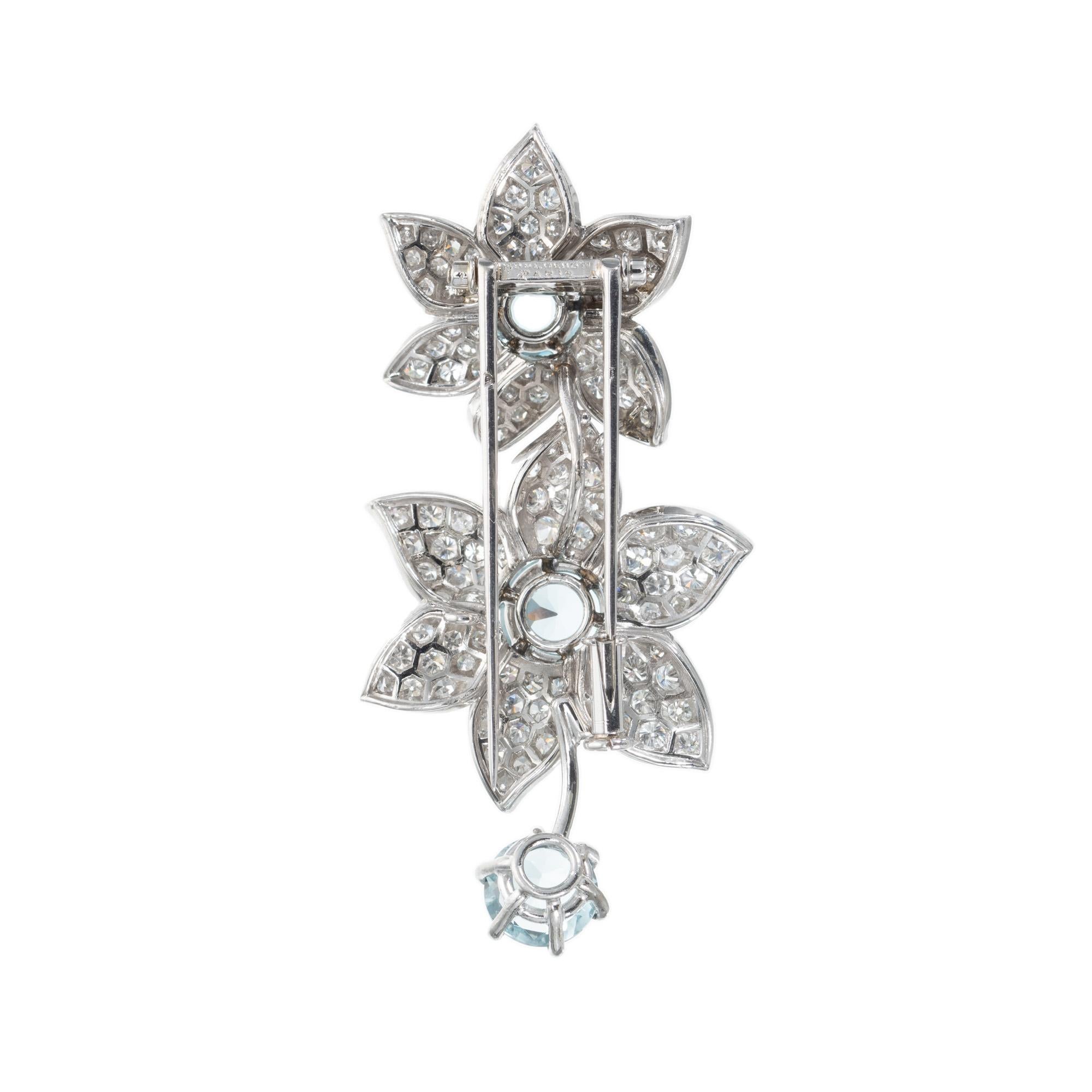 Boucheron Paris Platin-Blumenbrosche mit 3,98 Karat Aqua-Diamant im Zustand „Gut“ im Angebot in Stamford, CT