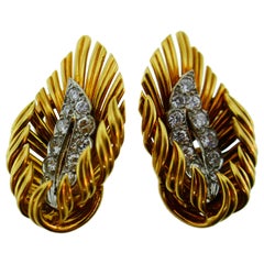 Boucheron Paris Andre Vassort 18k Gold & Diamond Leaf Clip-On Earrings Vintage