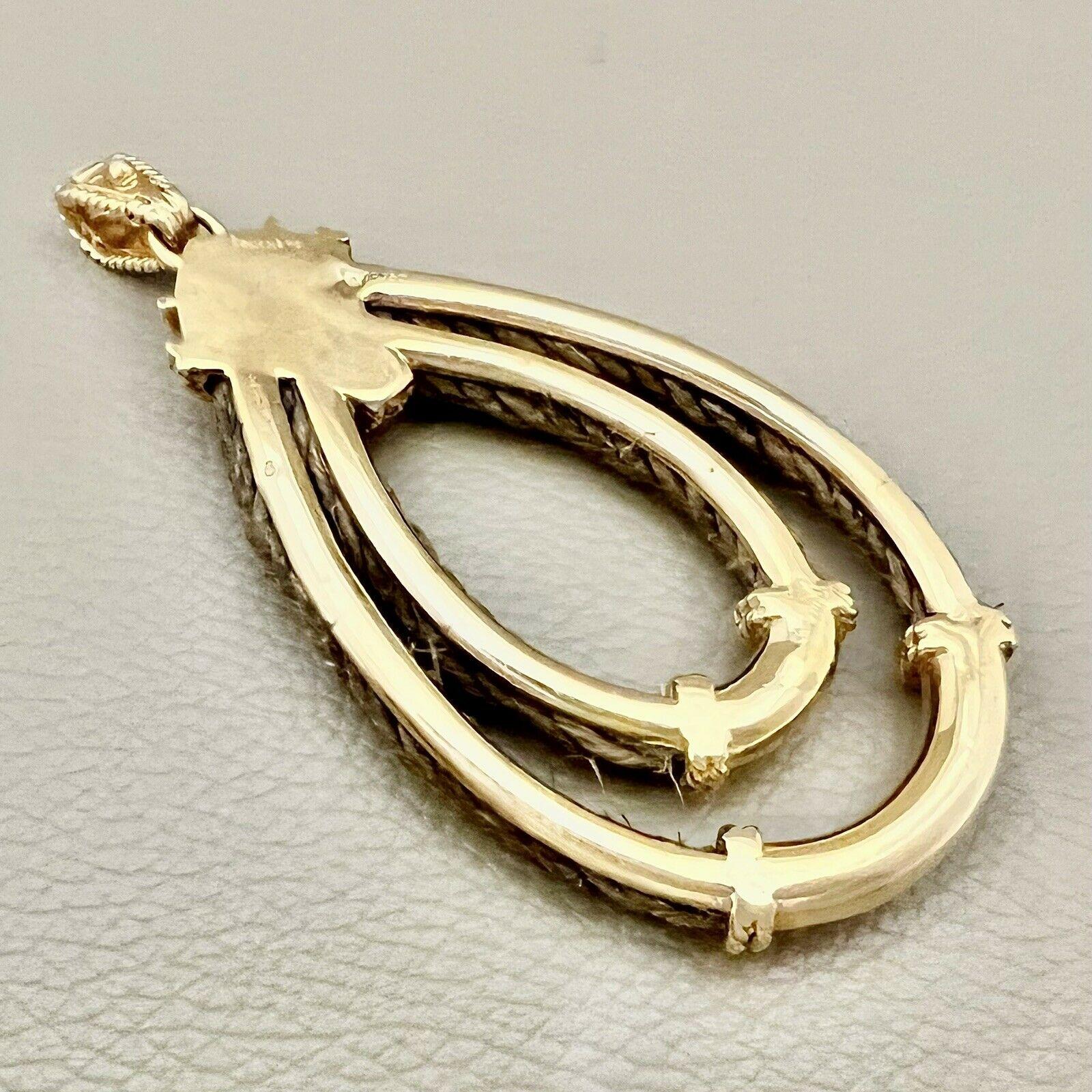 Boucheron Paris by Andre Vassort 18k Yellow Gold & Rope Mariner Motif Pendant Vintage Rare


Here is your chance to purchase a beautiful and highly collectible designer pendant.  Truly a great piece at a great price! 

Weight: 30 grams

Dimensions: