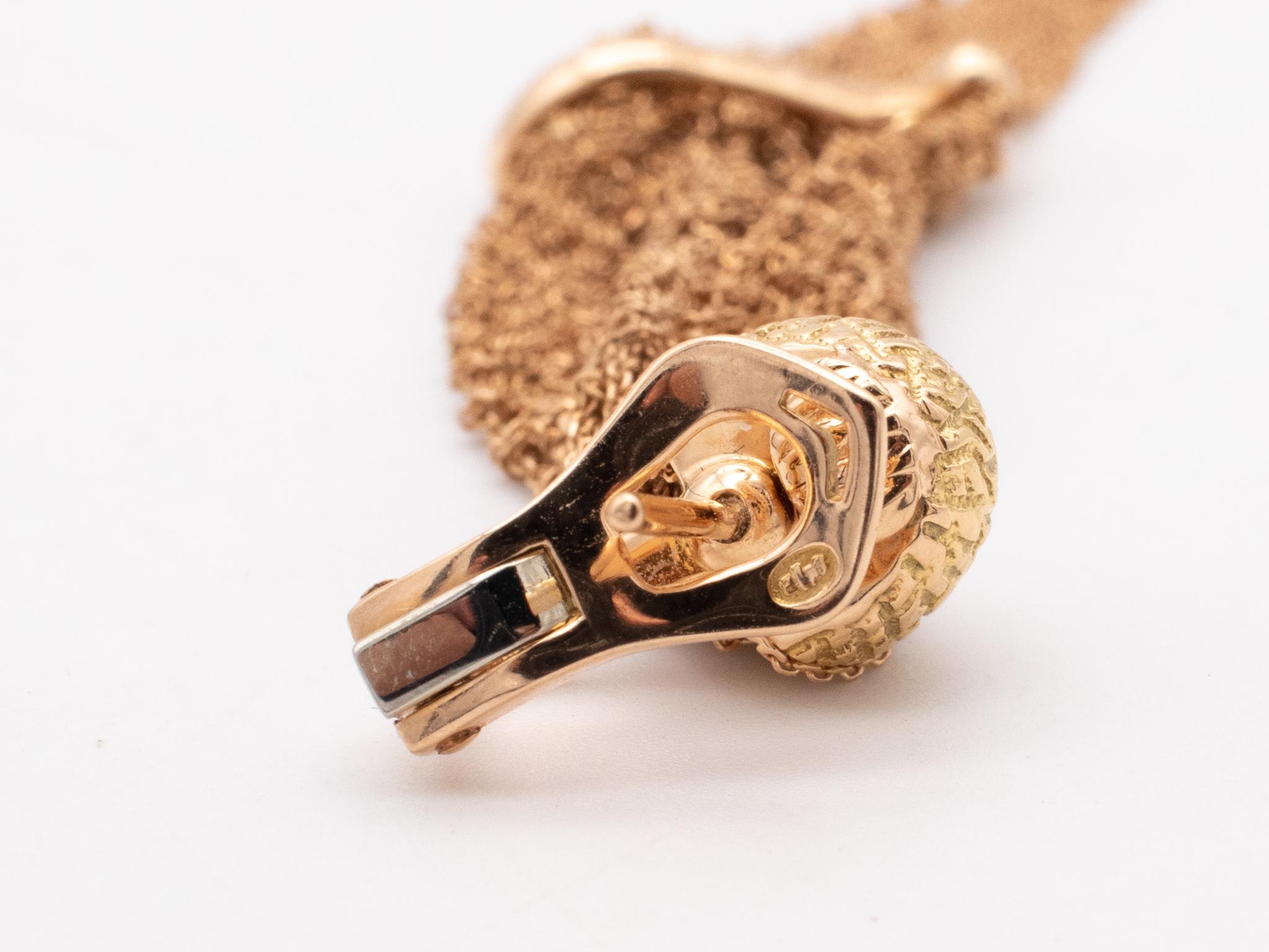 Boucheron Paris Delilah Tropfenohrringe aus 18 Karat Gelbgold mit Tropfen 1