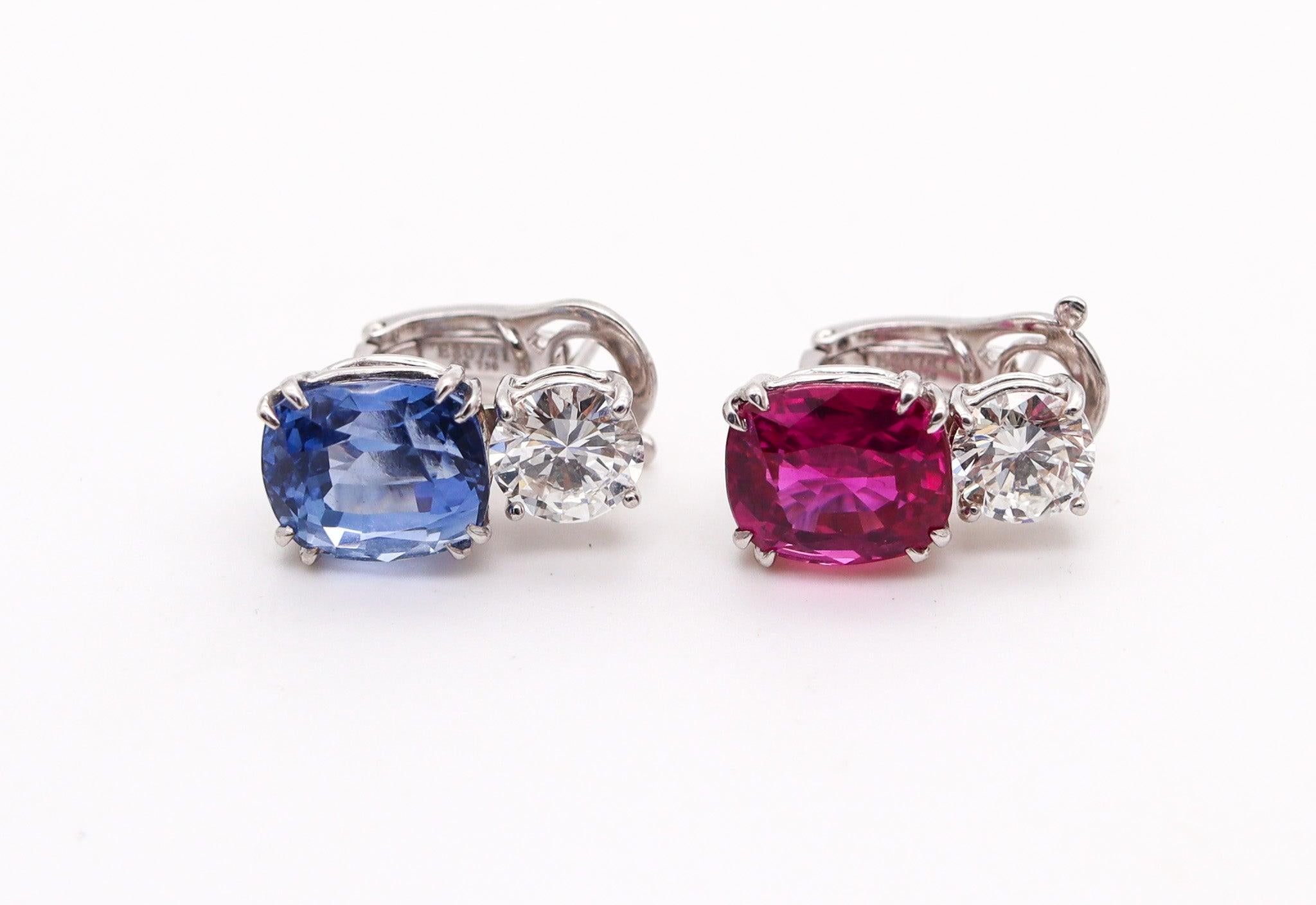 Sapphires and diamonds earrings designed by Boucheron.

These are a gorgeous statements earrings, created in Paris France by the iconic jewelry house of Boucheron. This magnificent pair, is from the Boucheron collection privee, carefully crafted in
