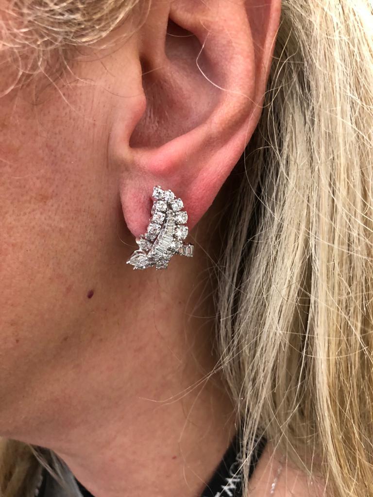 Boucheron Paris Elegantes Baguette-Diamant Demi Parure Demi Parure im Zustand „Gut“ in New York, NY
