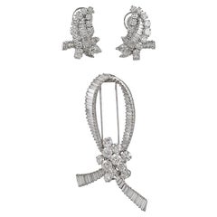 Boucheron Paris Elegant Baguette Diamond Demi Parure