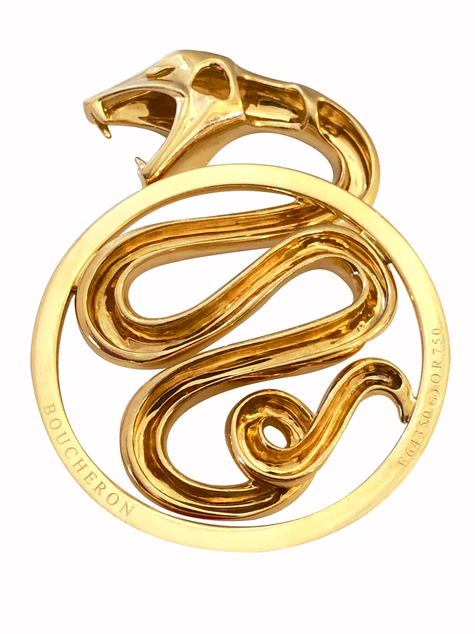 Boucheron Paris Large Yellow Gold Serpent Pendant In Excellent Condition In Chicago, IL