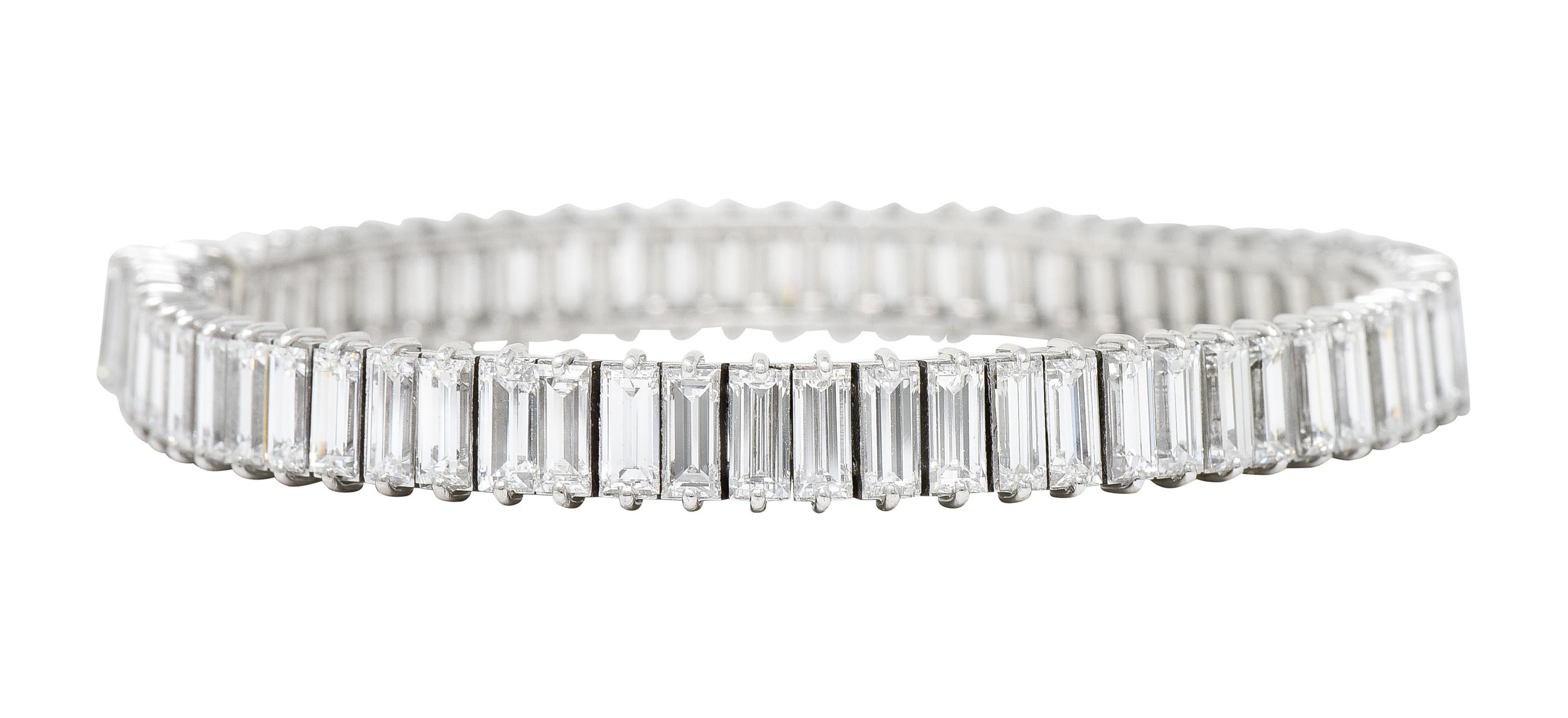 Boucheron Paris Mid-Century 17.00 Carats Baguette Diamond Platinum Line Bracelet 2