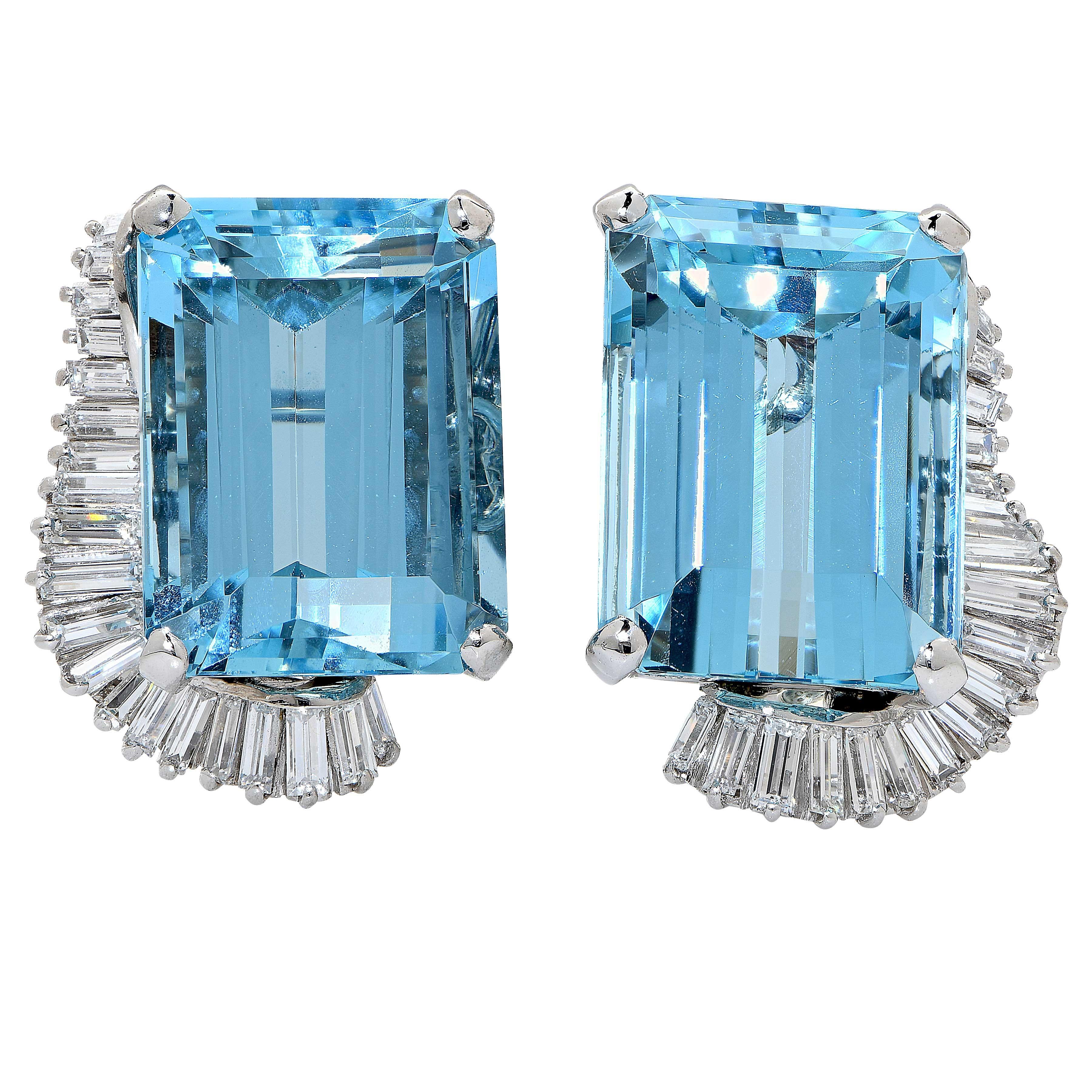 Boucheron Paris Midcentury Aquamarine and Diamond Earrings and Ring Set In Excellent Condition In Bay Harbor Islands, FL