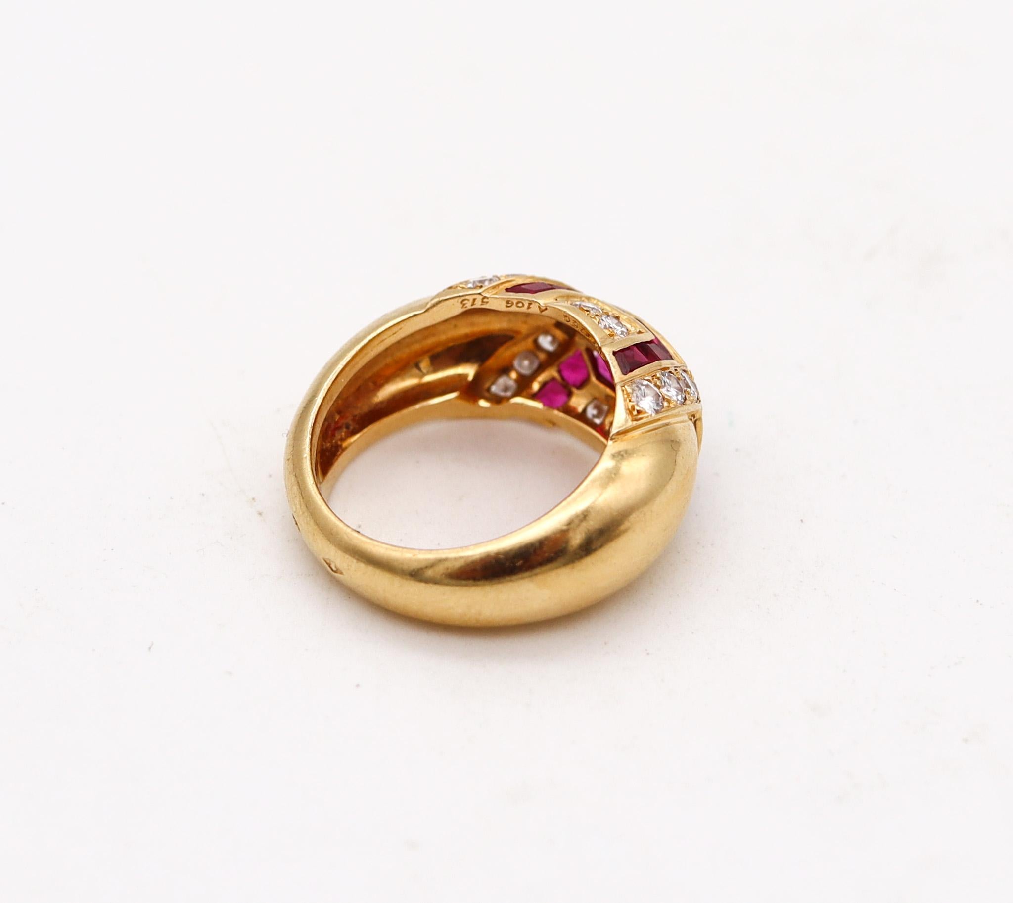 Boucheron Paris Modernist Ring In 18Kt Gold With 1.94 Ctw In Diamonds And Rubies In Excellent Condition For Sale In Miami, FL