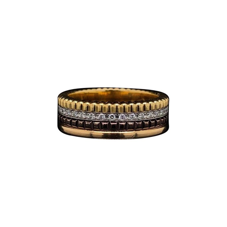 Boucheron Paris Quatre Classique Diamond Set Ring in Mixed 18 Karat Gold  For Sale at 1stDibs