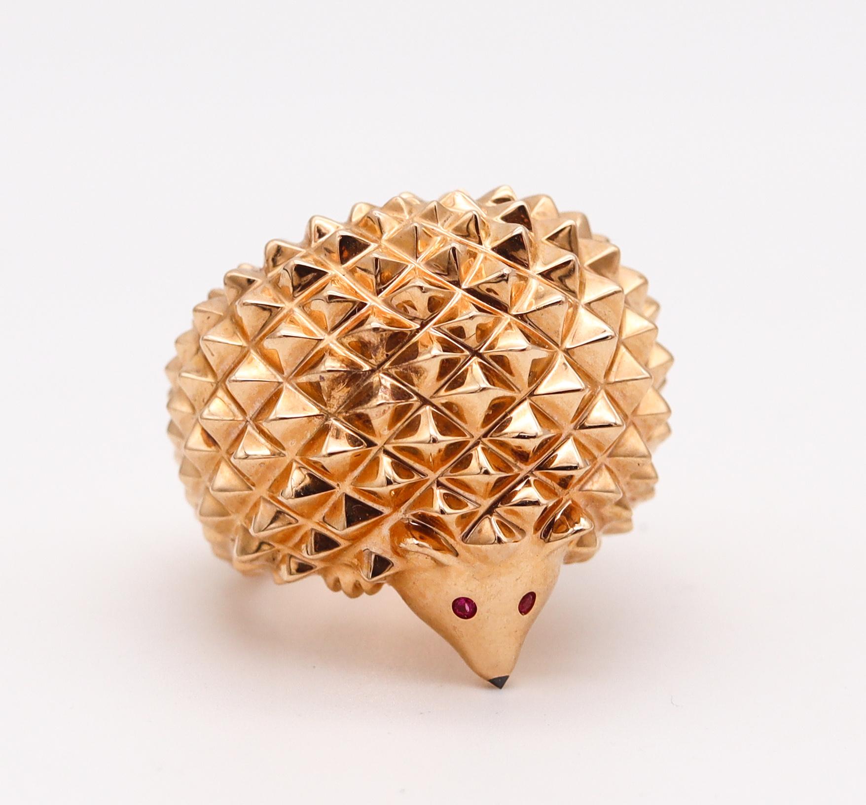  A porcupine ring designed by Boucheron.

Stunning modernist piece, created in Paris France by the jewelry house of Boucheron. This three-dimensional cocktail ring is the model of Hans, The Hedgehog and was carefully crafted in solid yellow gold of