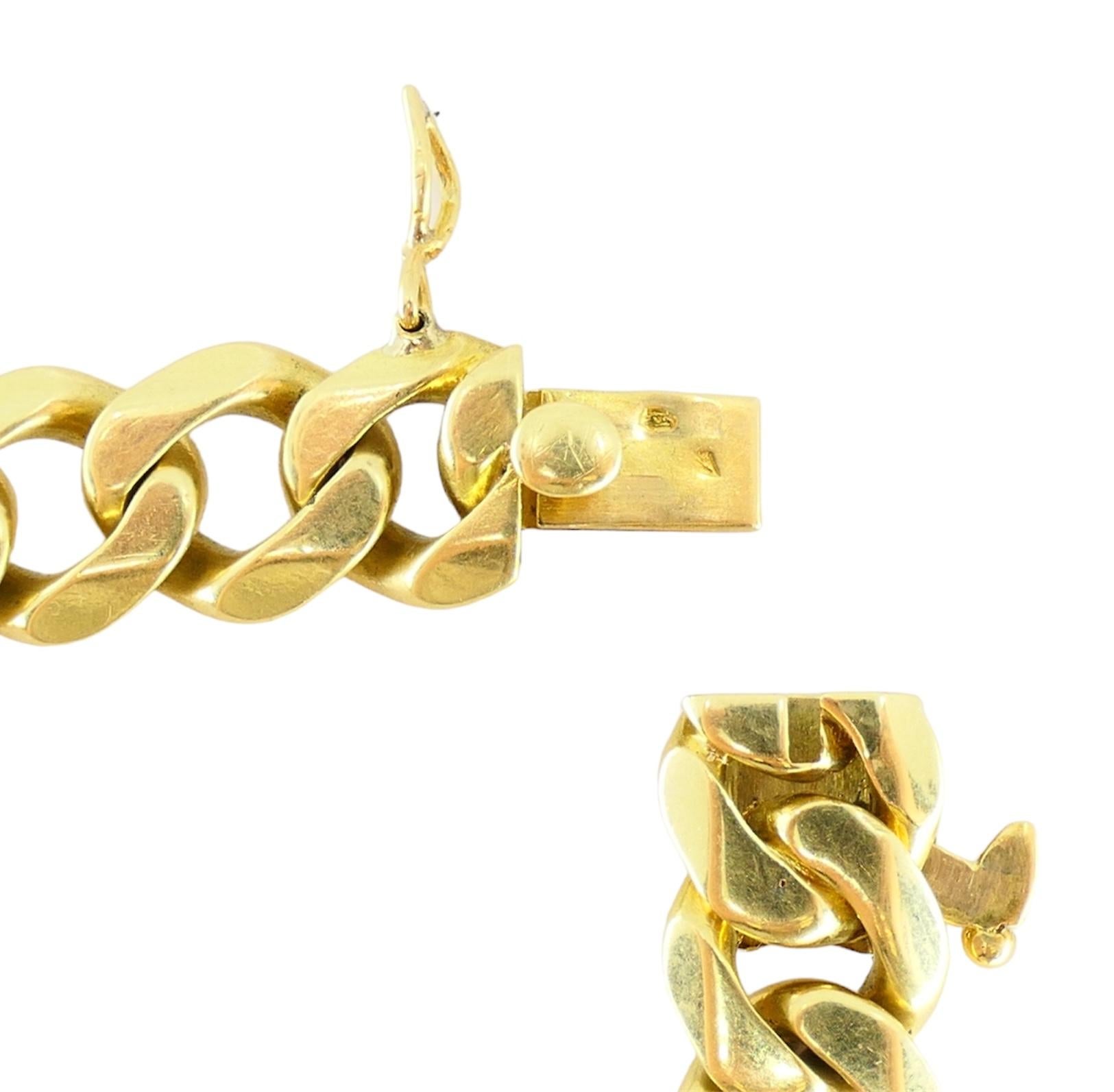 Boucheron Paris Vintage 18k Gold Curb Link Bracelet For Sale 3