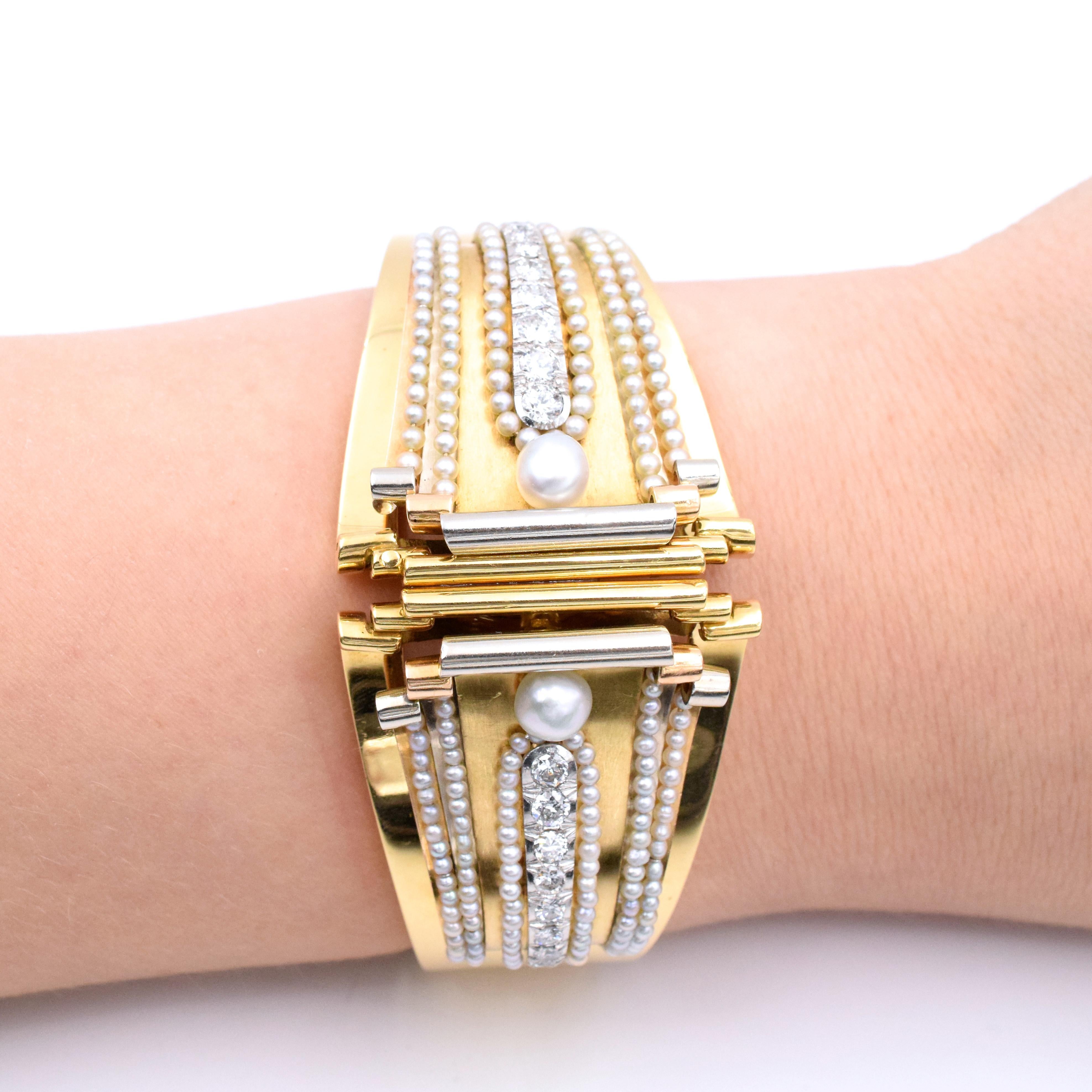 Boucheron Perle Diamant Gold Armreif mit Schnörkelmuster (Retro) im Angebot