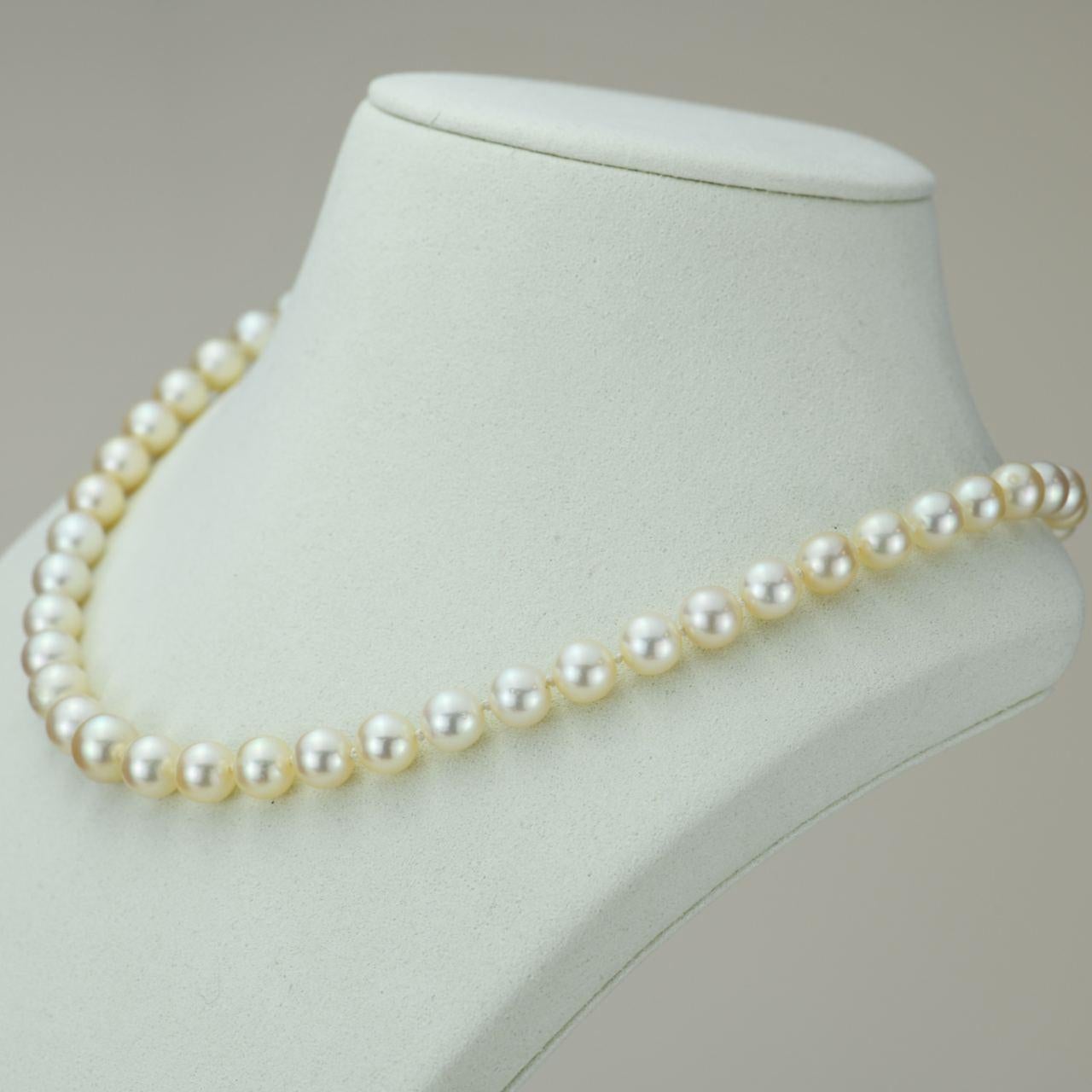Women's or Men's Boucheron Pearl Diamond Platinum Necklace For Sale