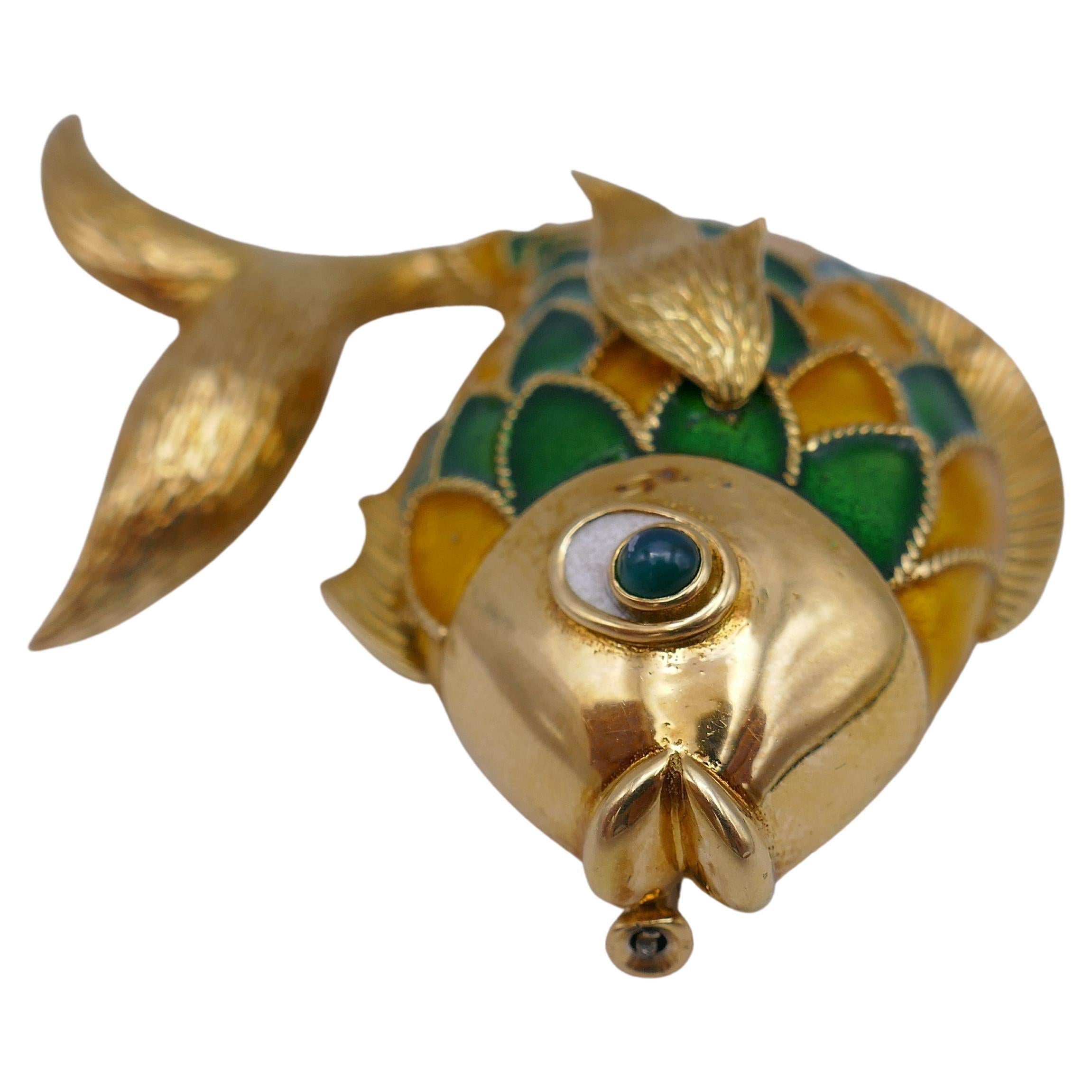 Boucheron Pendant Gold Brooch Fish Enamel Vintage In Excellent Condition In Beverly Hills, CA