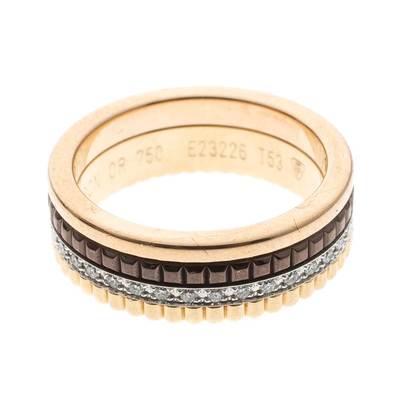 Boucheron's Quatre collection beautifully presents the spirit of the brand, exemplifying craftsmanship and an intricate play of textures and gold. The very collection blesses you with this ring arranged preciously in 18k white, yellow, rose gold and
