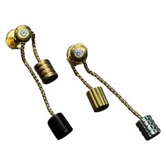 Pendientes colgantes «Quatre Motifs» de Boucheron – Oro amarillo de 18 quilates