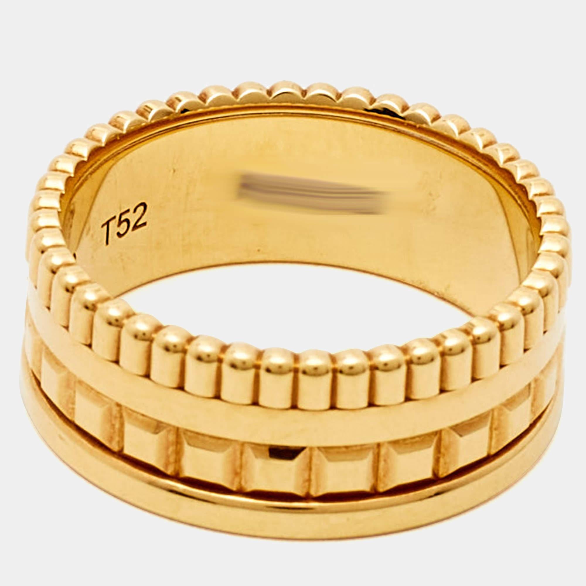 Boucheron Quatre Radiant Edition 18K Yellow Gold Band Ring 52 In Good Condition In Dubai, Al Qouz 2