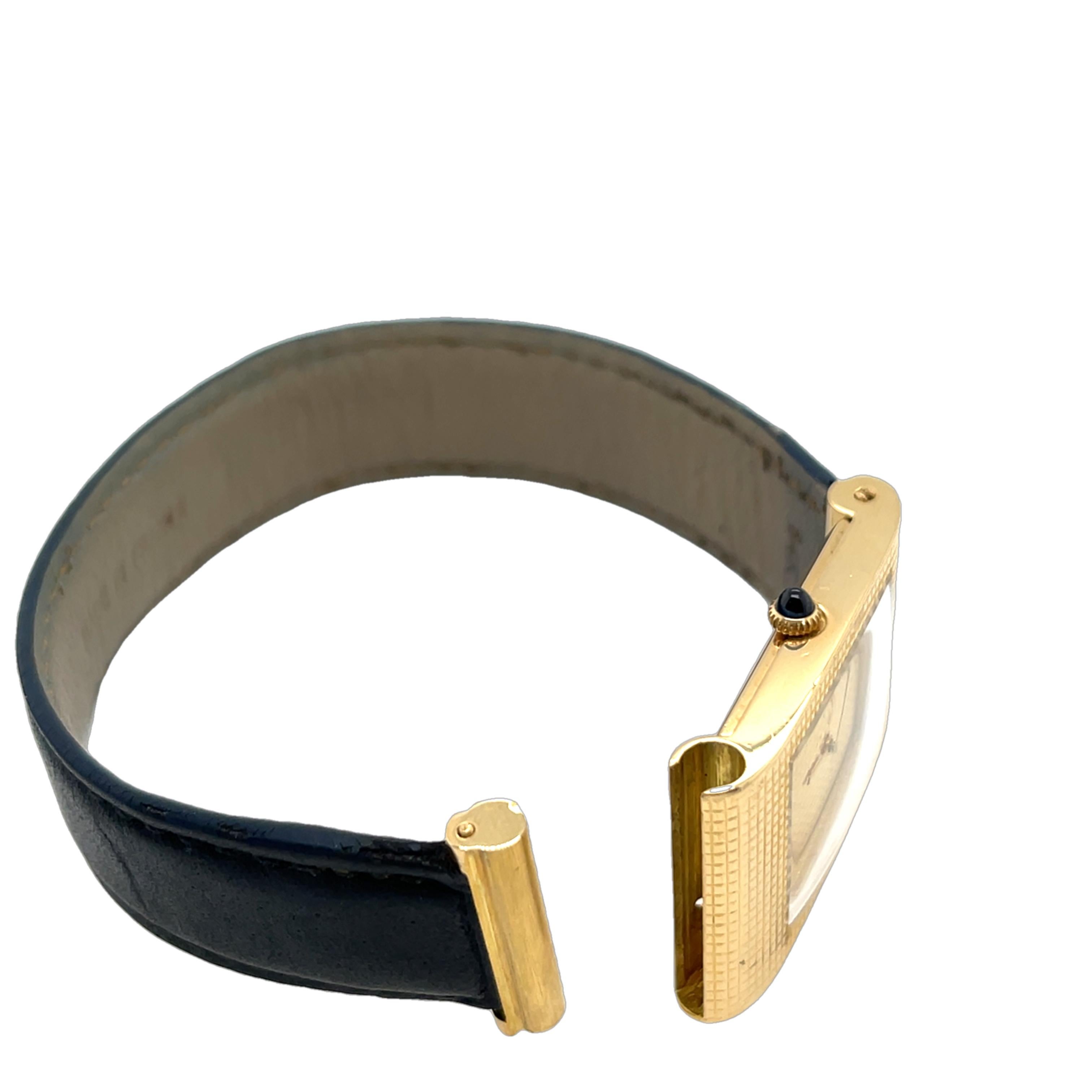 Boucheron Reflet Clous de Paris Watch, in 18ct Yellow Gold 1