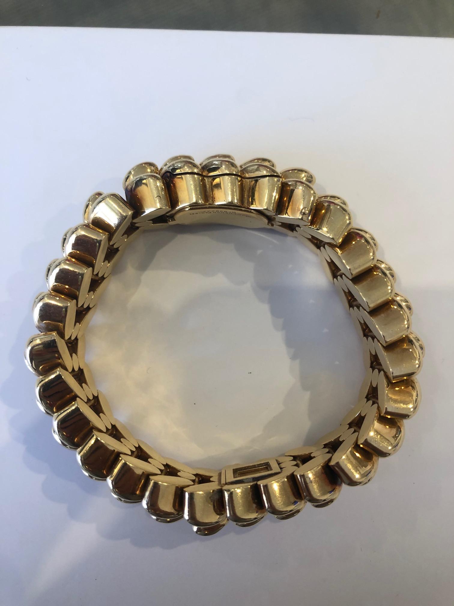 Boucheron Retro 18 Carat Yellow Gold Bracelet Watch In Good Condition For Sale In Mayfair, GB