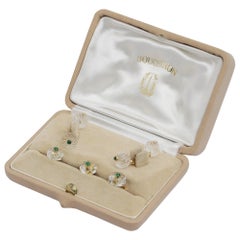Set aus Manschettenknöpfen und Kleid-Ohrsteckern aus Bergkristall, Smaragd und Gold von Boucheron