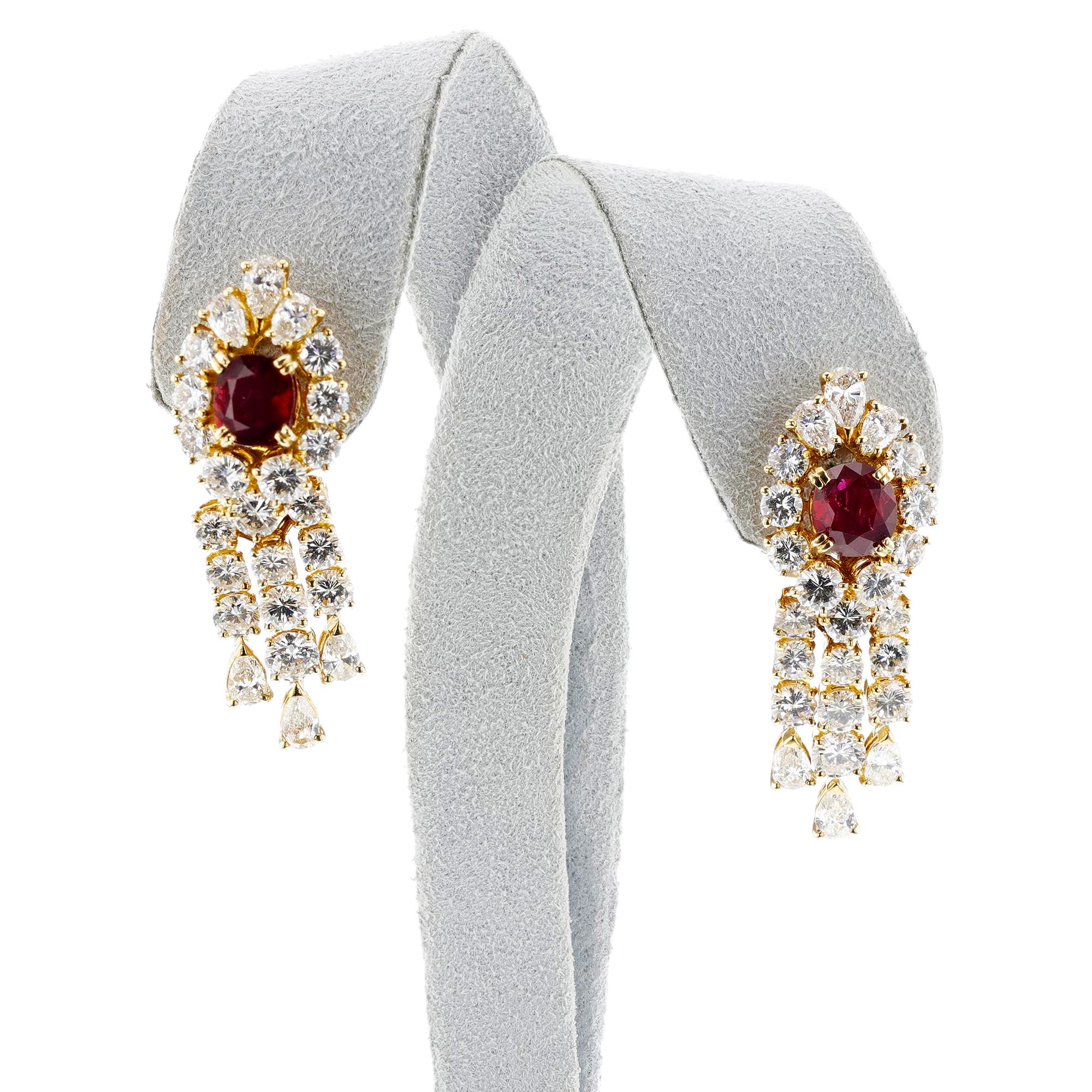These Boucheron Ruby and Diamond Day & Night Earrings are crafted with 18k gold and exquisitely set with diamonds and natural rubies. The elegant design showcases a balance of modernity and timeless allure, perfect for any occasion. The luxury of