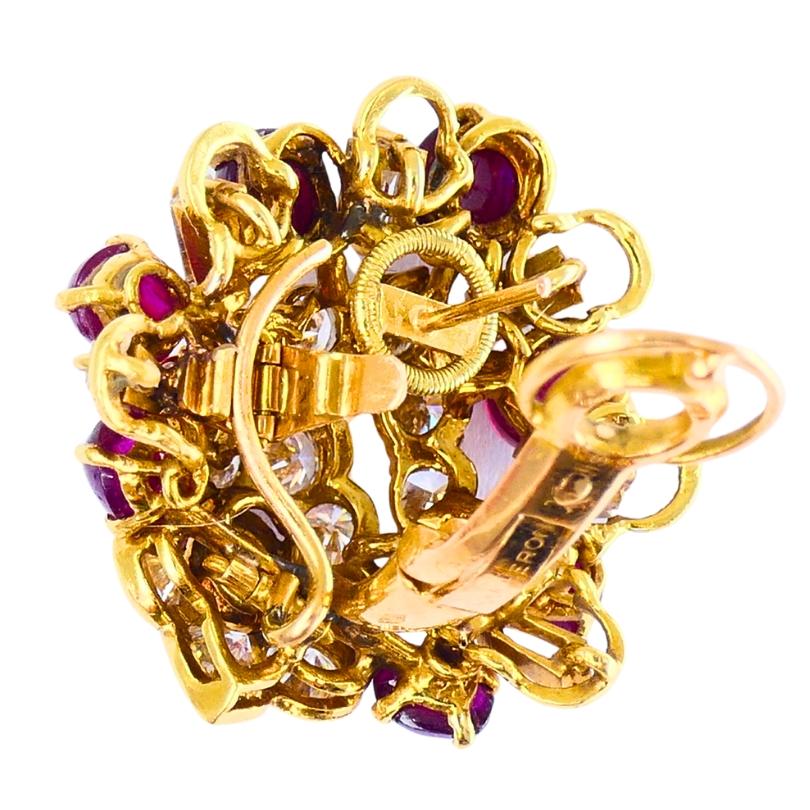 Boucheron Rubin und Diamant-Ohrringe Tag & Nacht Vintage-Schmuck im Angebot 3