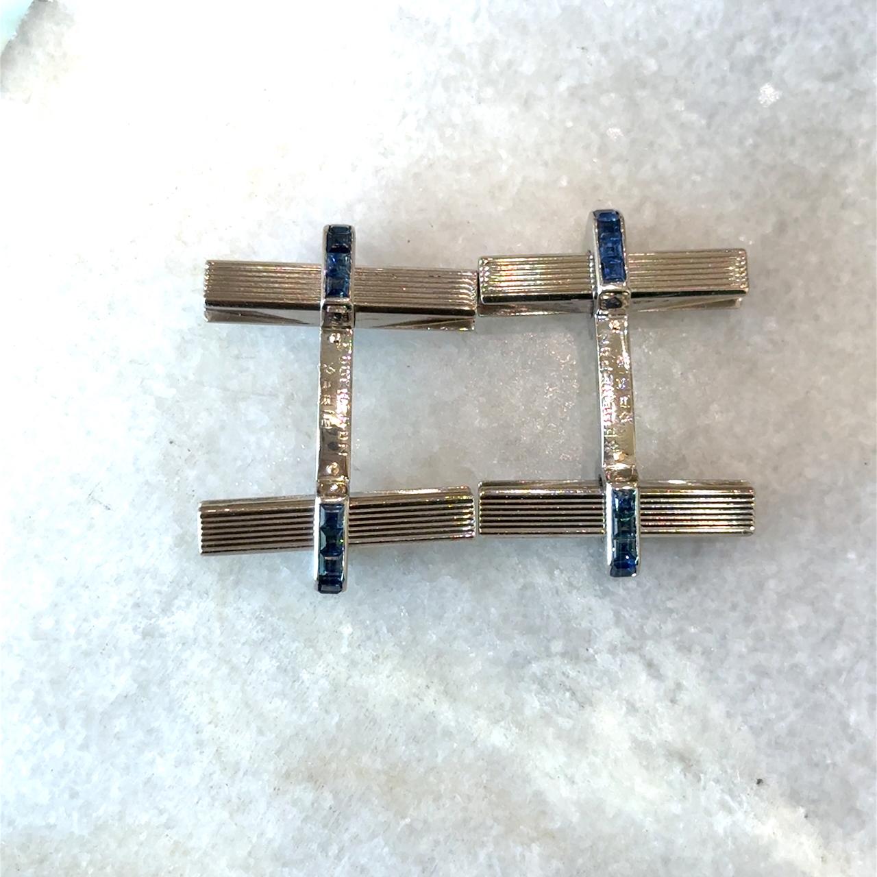Femenino o masculino Gemelos vintage Boucheron Zafiro y bastón de oro de 18 quilates en venta