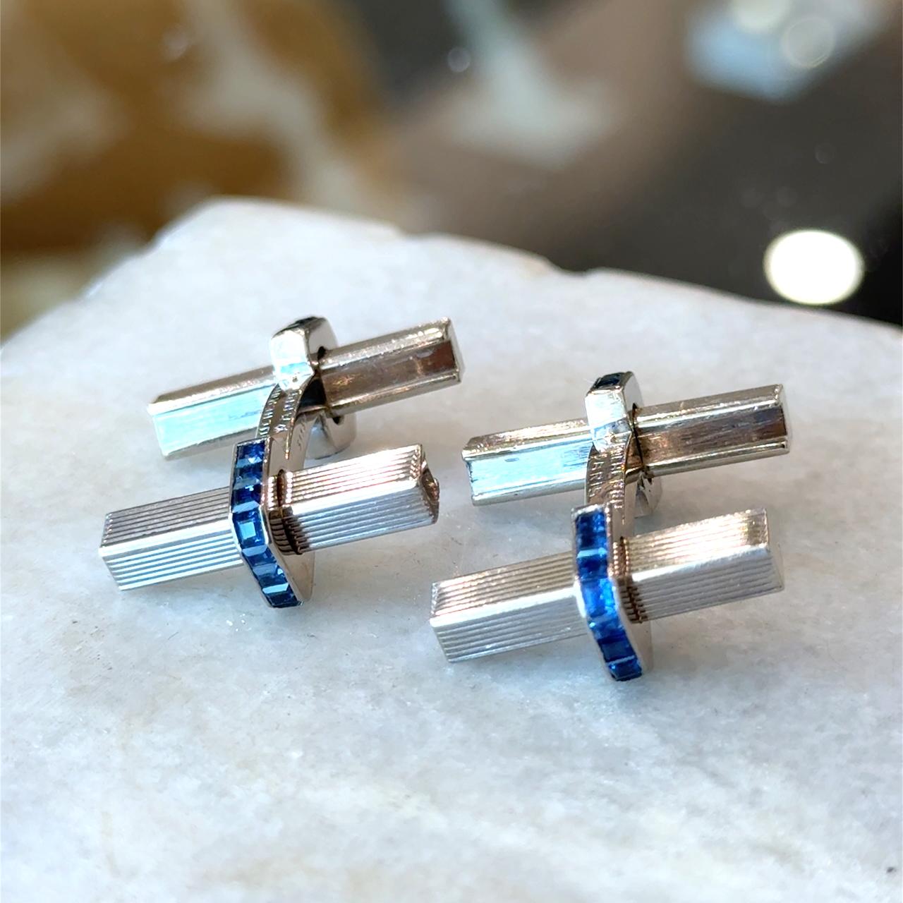 Gemelos vintage Boucheron Zafiro y bastón de oro de 18 quilates en venta 2