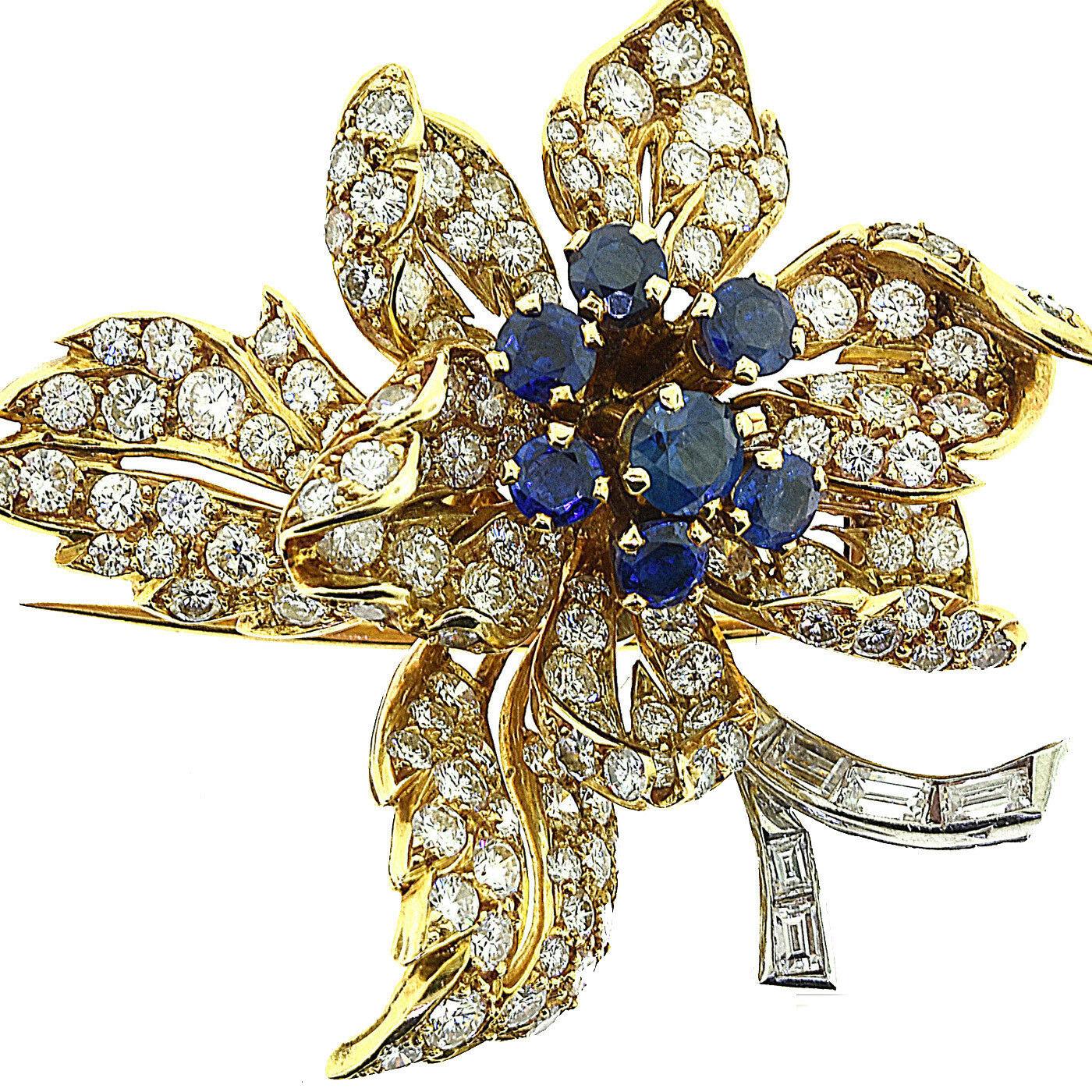 Brilliant Cut Boucheron Sapphire and Diamond Flower Brooch Pin in Yellow Gold, Large
