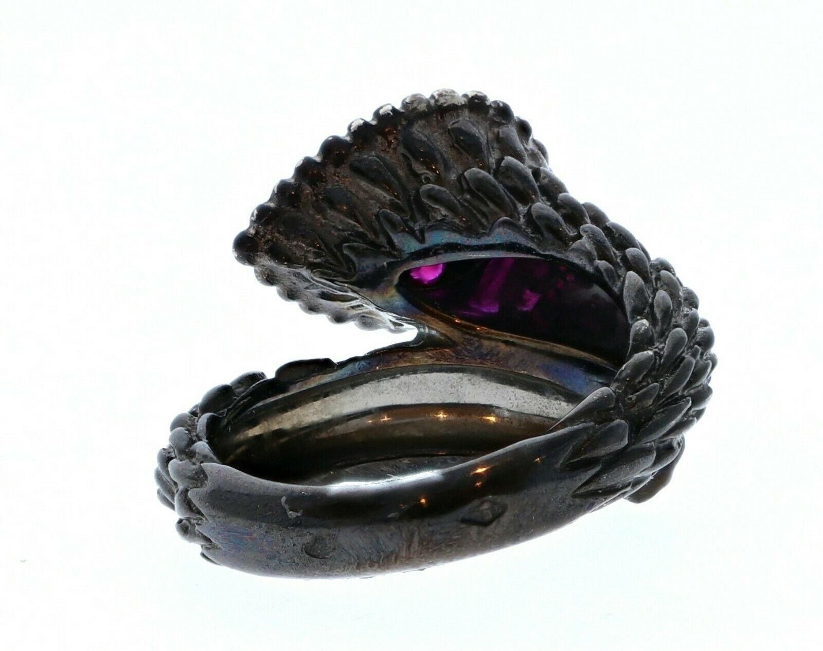Round Cut Boucheron Serpent Bohème 18k White Gold Black Rhodium Ruby Ring 8.3g For Sale