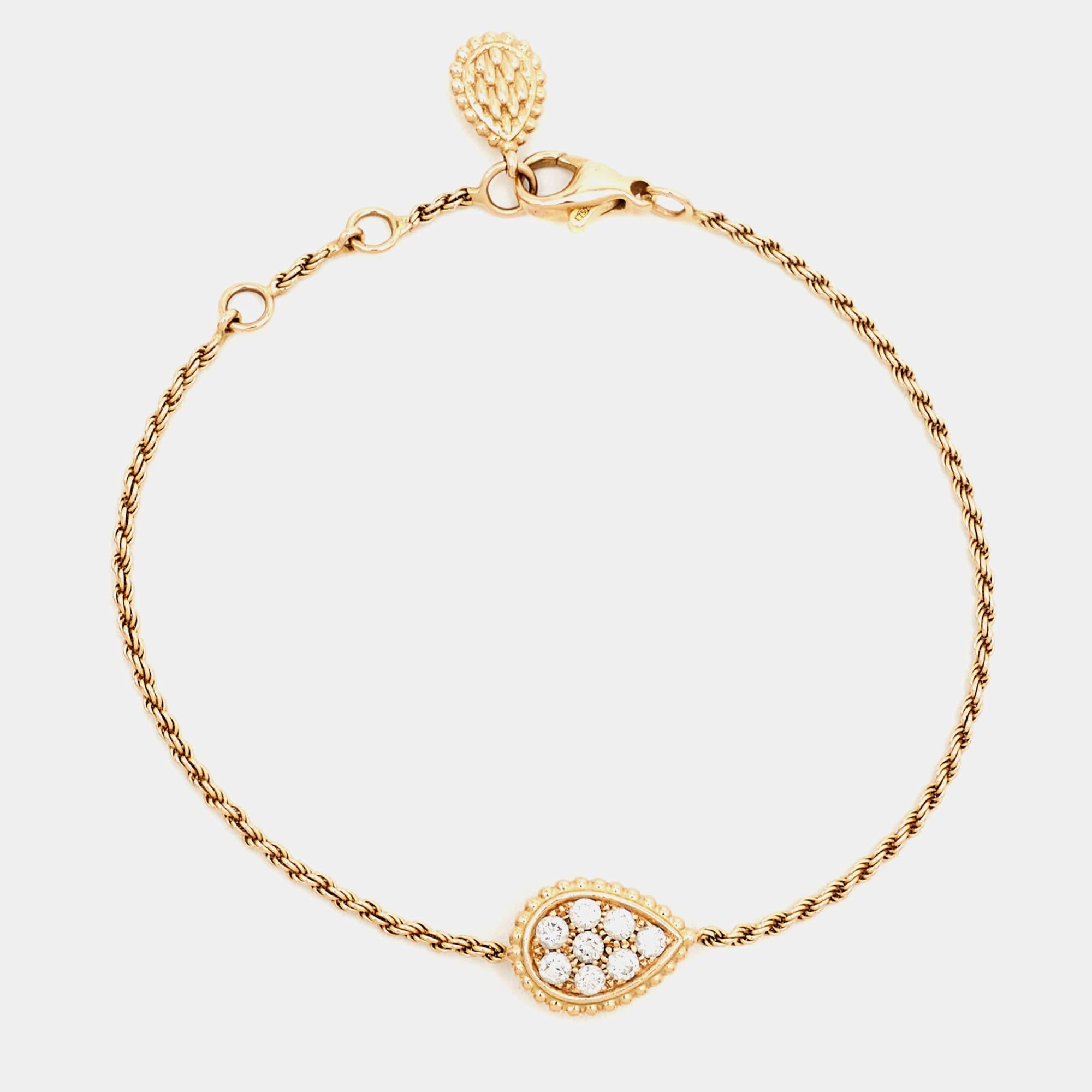 The Boucheron bracelet is a mesmerizing piece of jewelry that exudes elegance and charm. Crafted from luxurious 18k rose gold, the bracelet features a stunning serpent motif adorned with dazzling diamonds. The intricate design and exquisite
