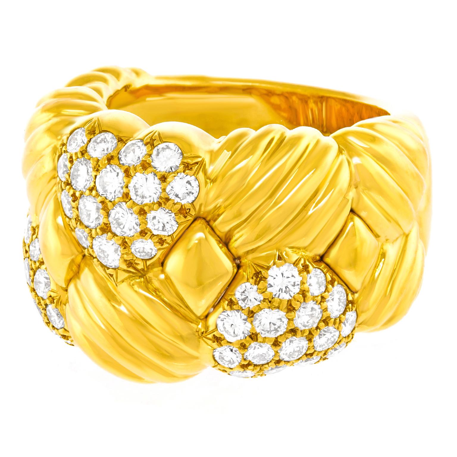 Boucheron Seventies Diamond-Set Gold Ring 1