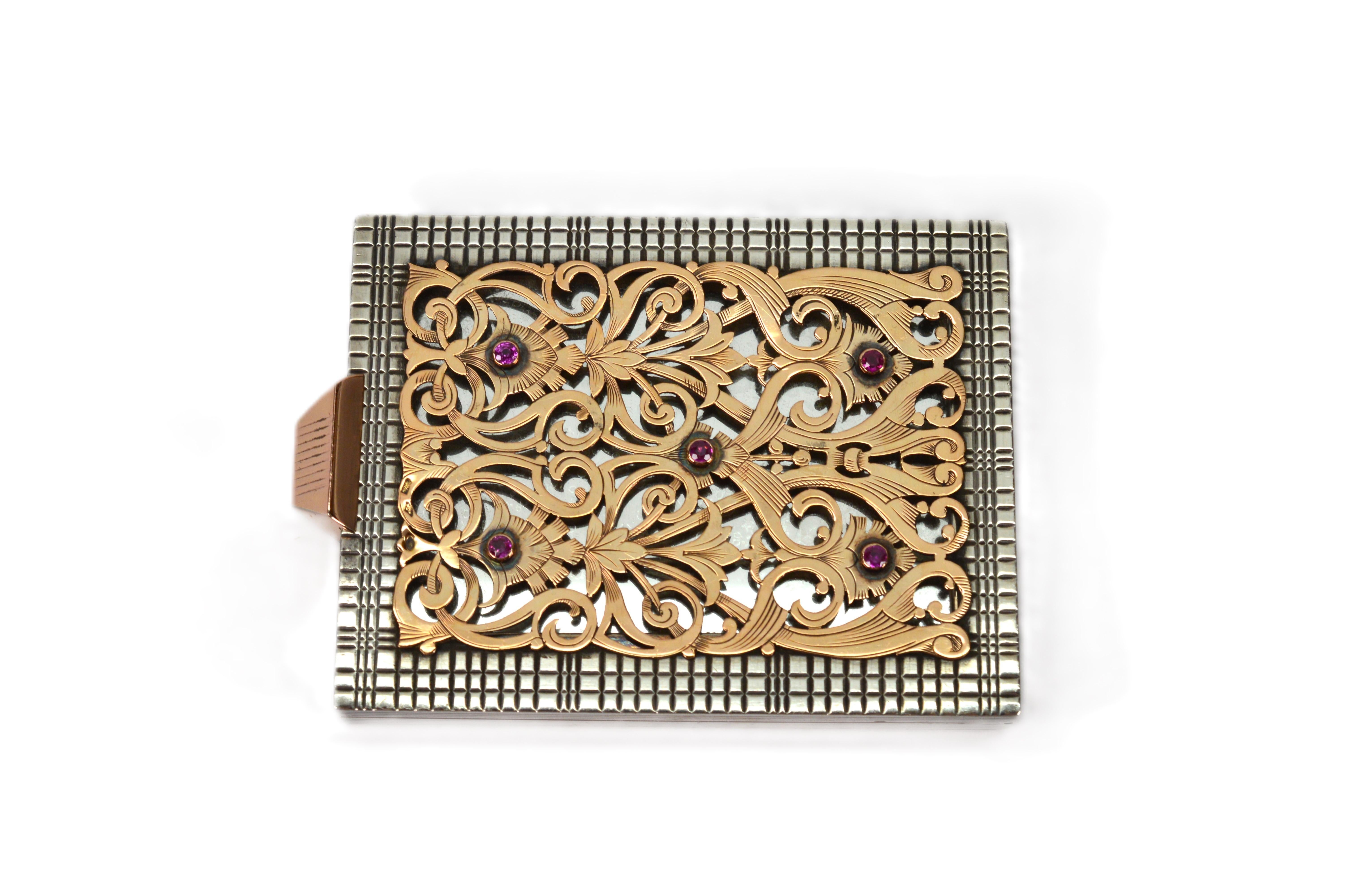 Boucheron Silber 18 Karat Gold Juwelen Kosmetiktasche aus der Mitte des Jahrhunderts mit Originalverpackung (Rundschliff) im Angebot
