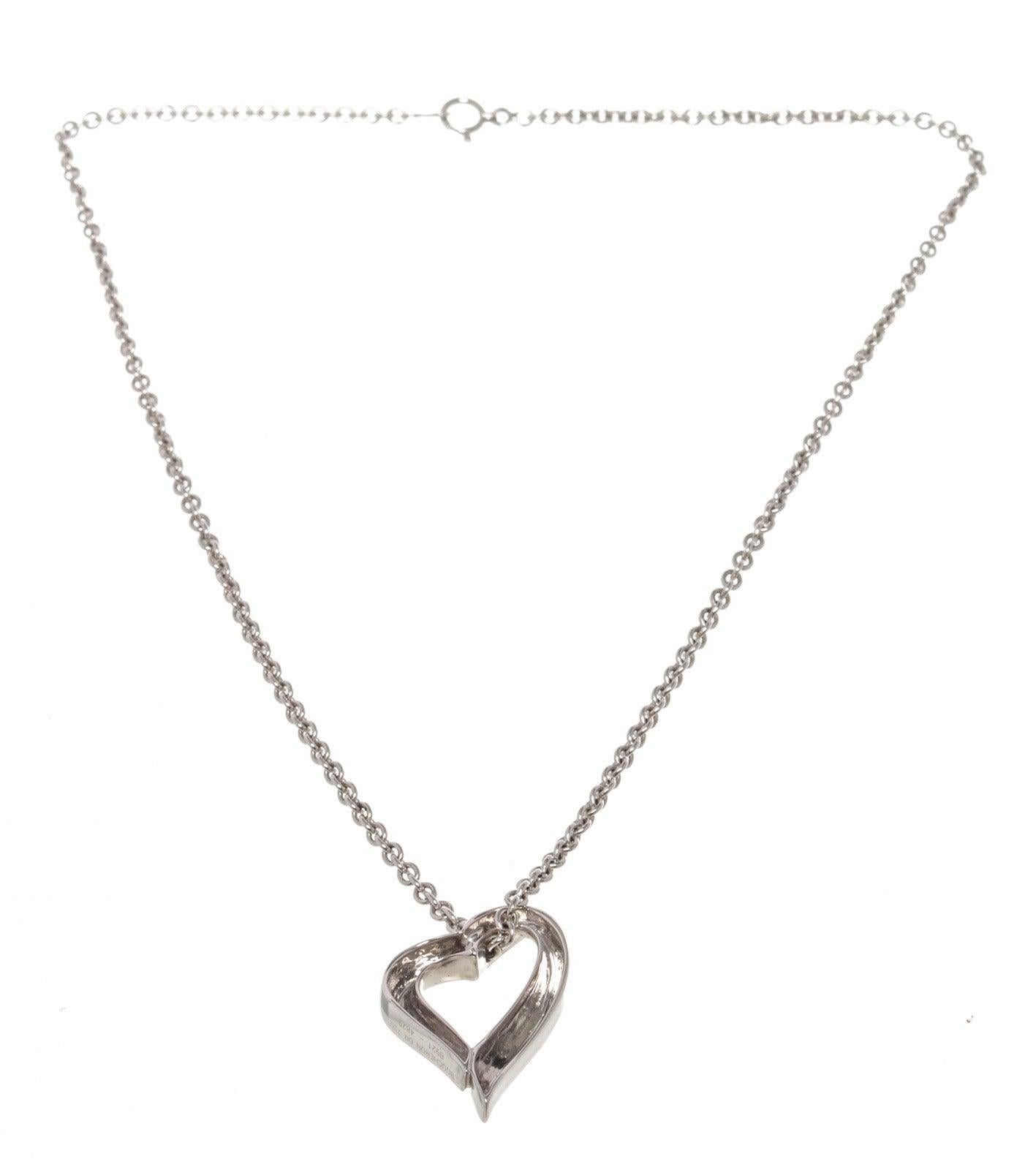 Boucheron Silver Heart Pendant Necklace In Good Condition In Irvine, CA
