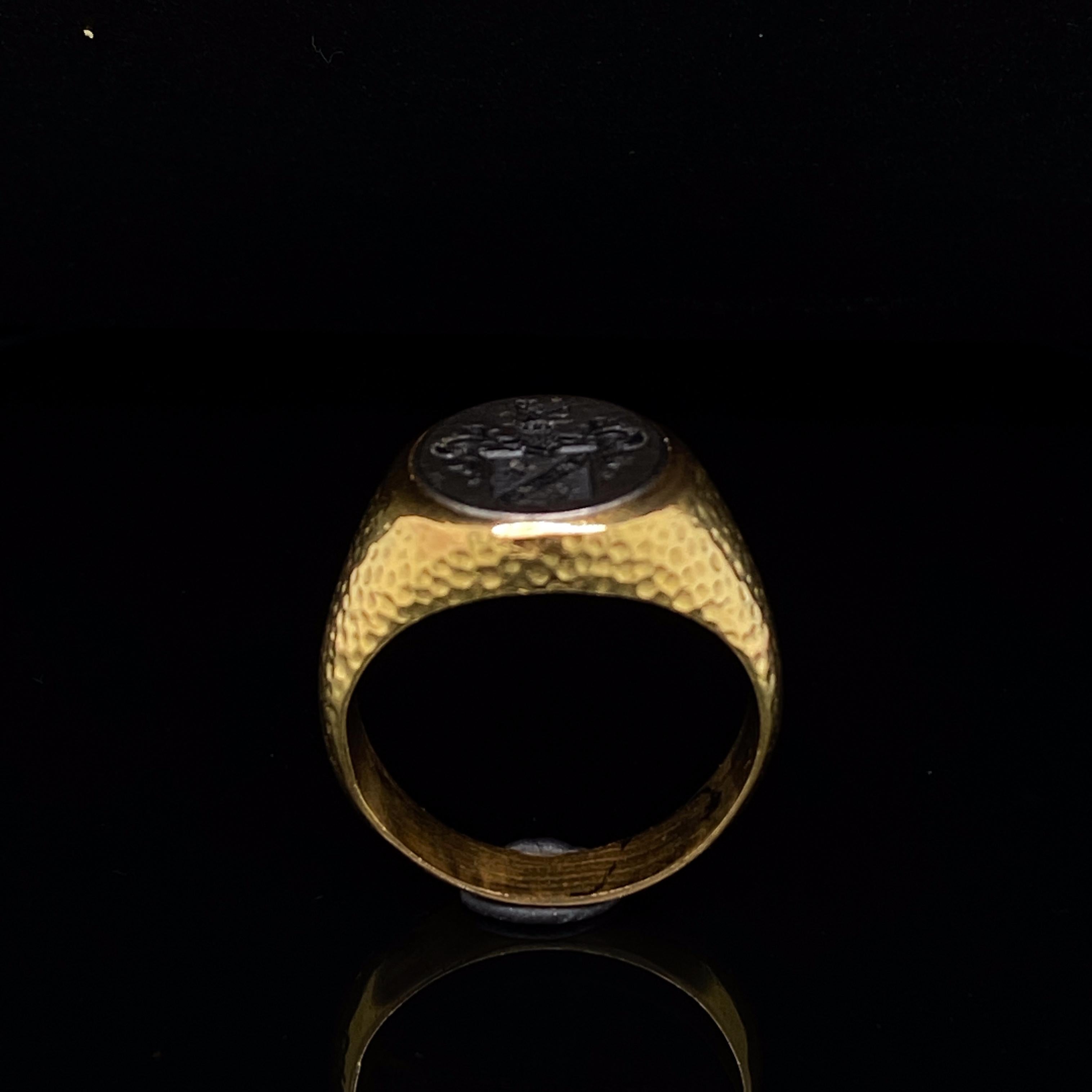 Women's or Men's Boucheron Steel and 18 Karat Yellow Gold Signet Ring, Circa 1970 For Sale