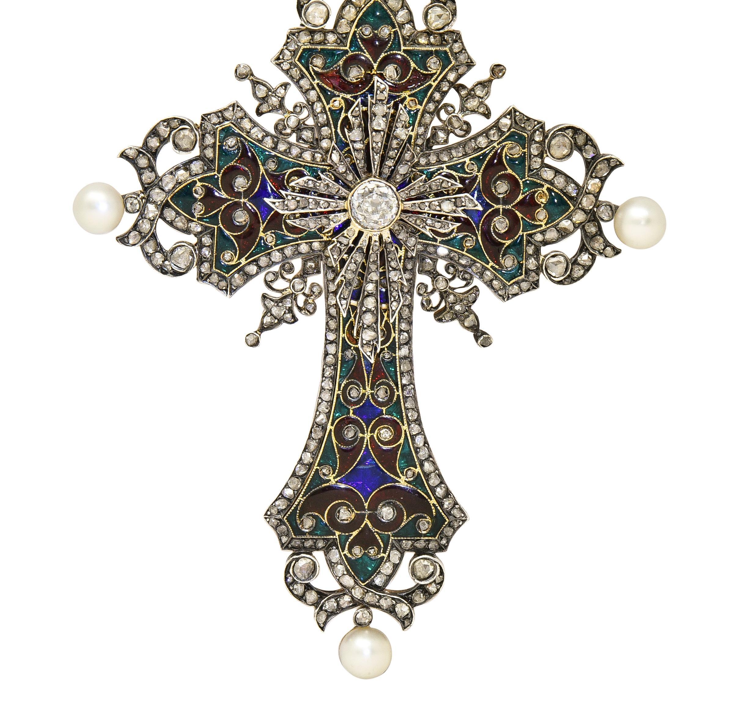 da uomo o donna Boucheron Victorian Diamond Enamel Silver 18K Yellow Gold Antique Cross Pendant in vendita
